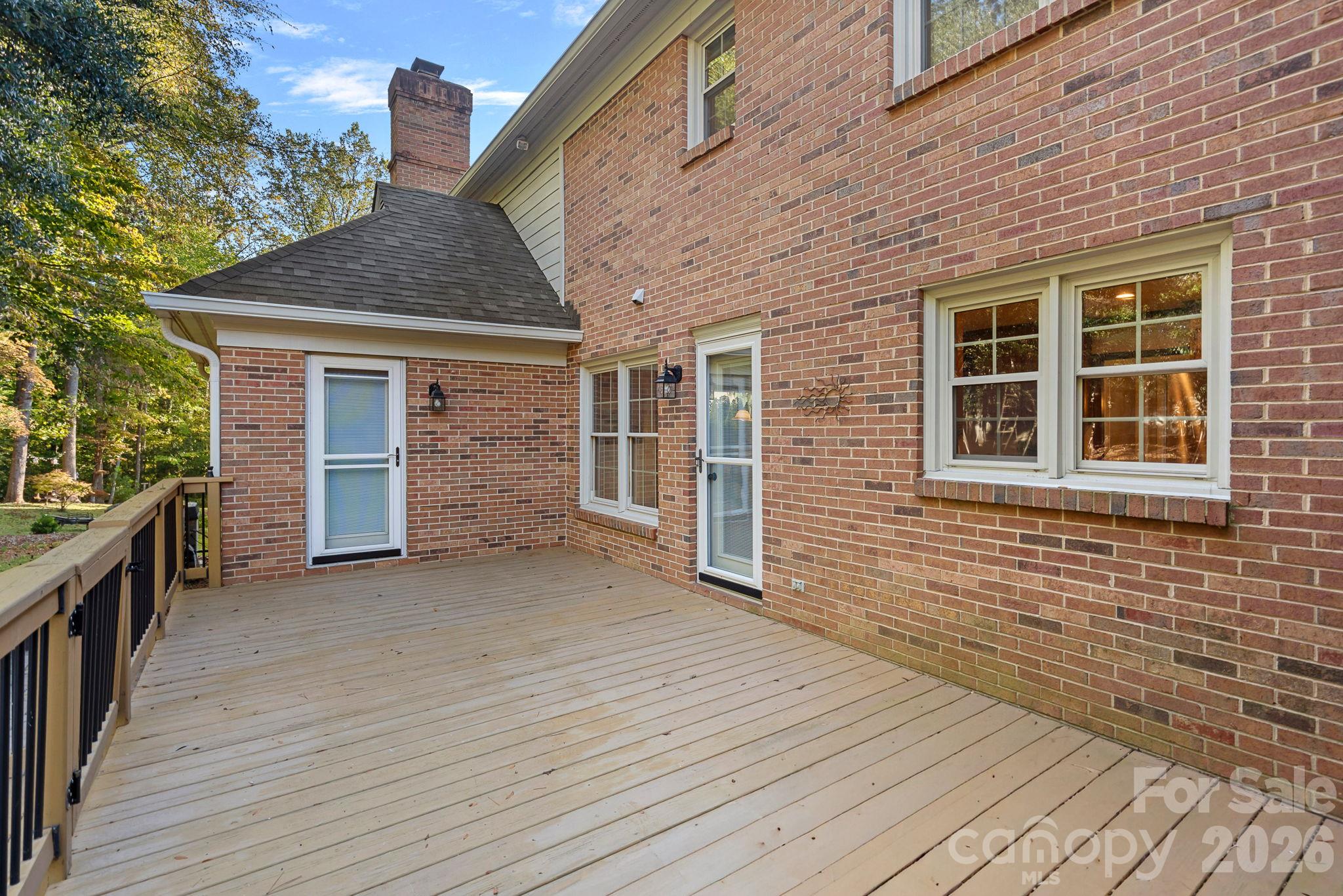 2716 Oldenway Drive Property Photo 30