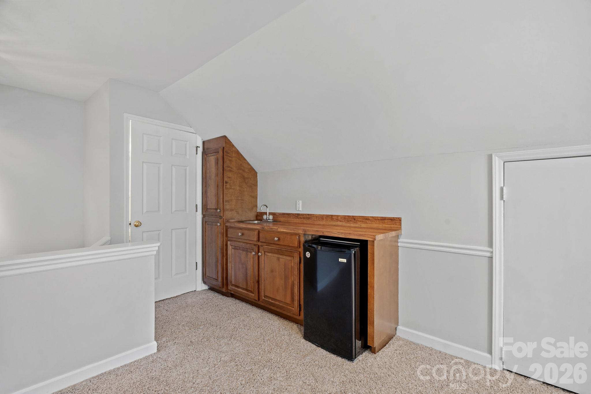 2716 Oldenway Drive Property Photo 33