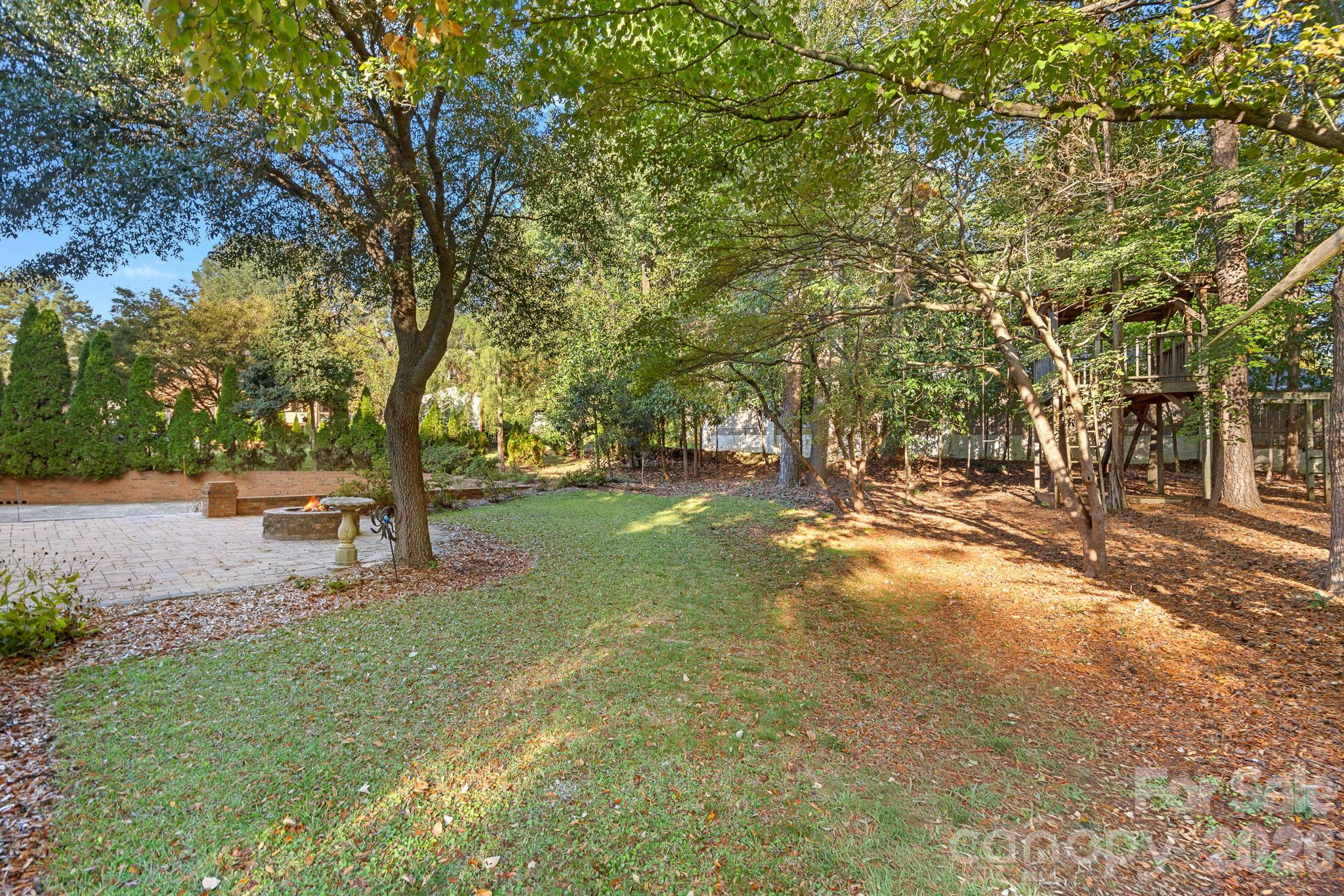 2716 Oldenway Drive Property Photo 41