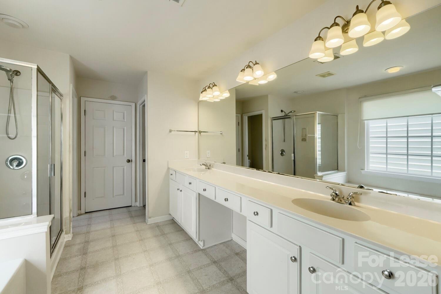 1907 Arbor Vista Drive Property Photo 19