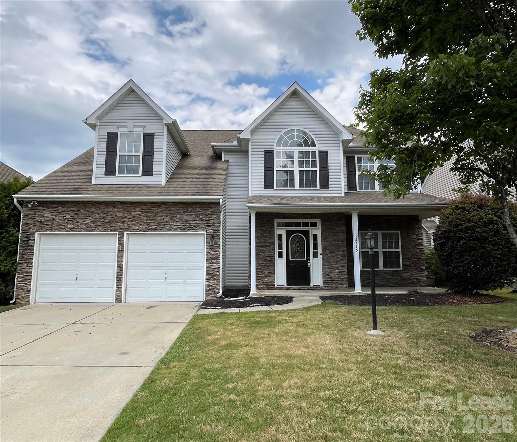 15315 Edgewater Forest Lane Property Photo 1