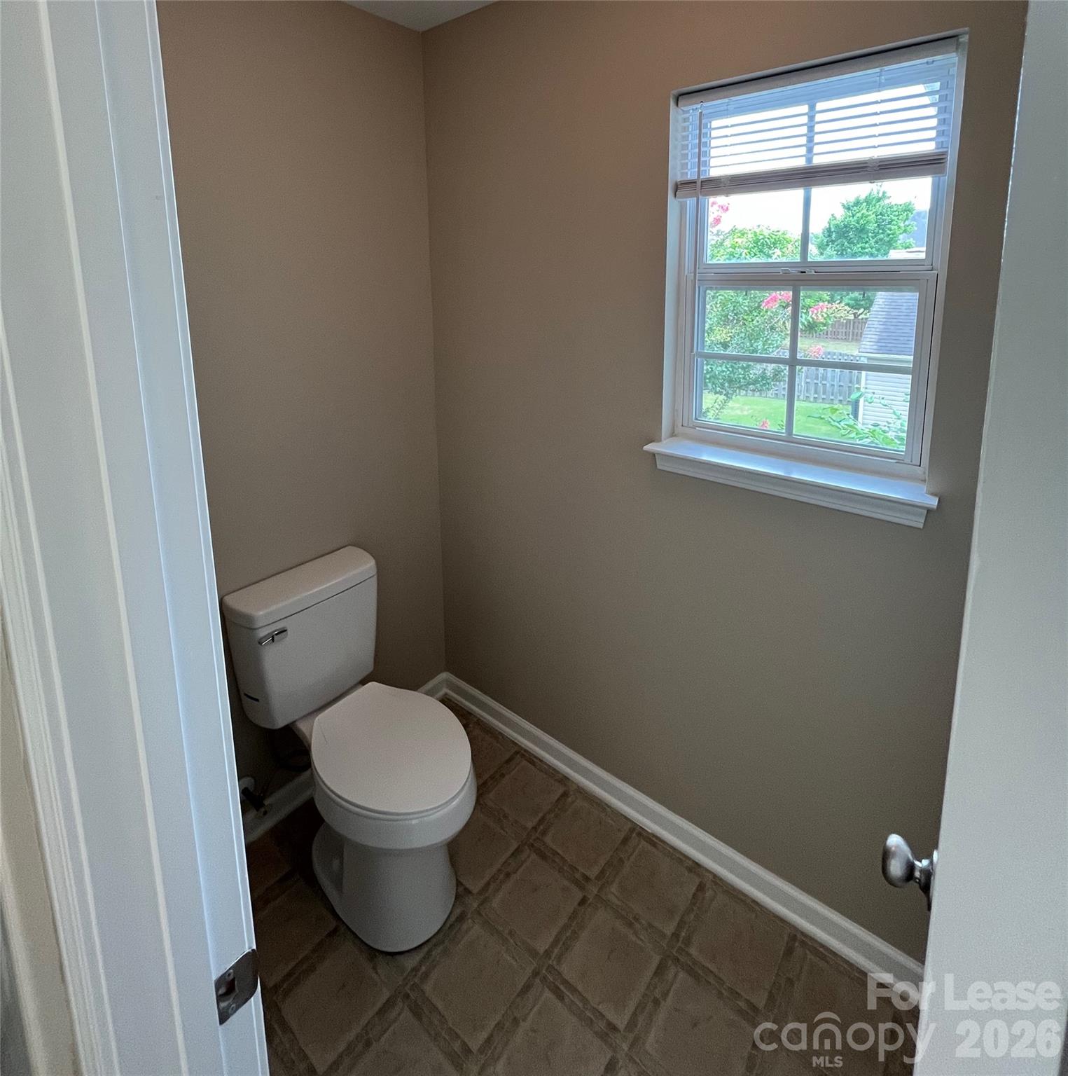 15315 Edgewater Forest Lane Property Photo 32