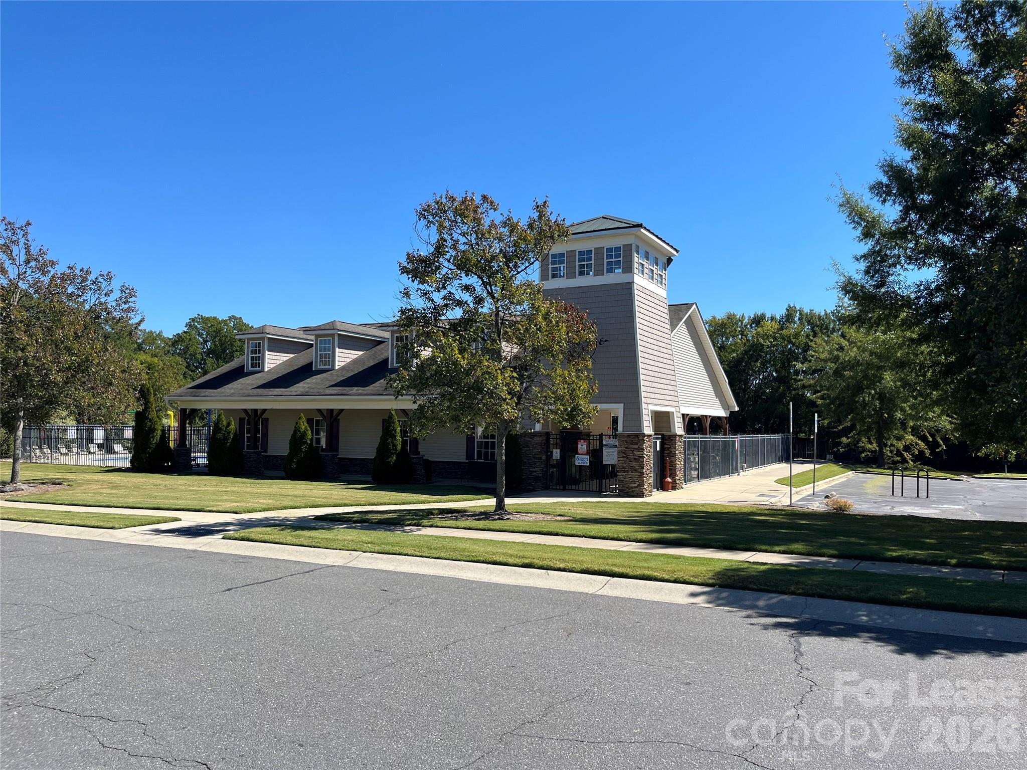 15315 Edgewater Forest Lane Property Photo 36