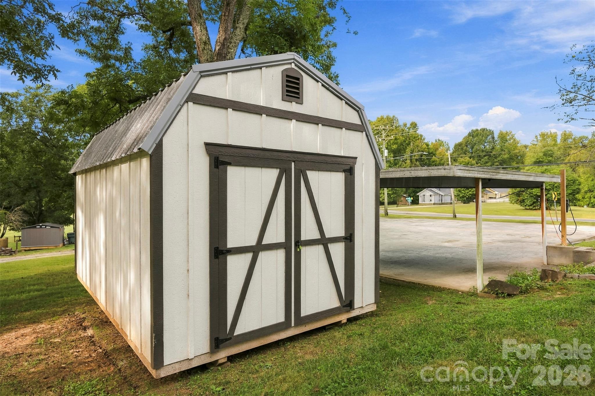 2832 Beaty Road Property Photo 41