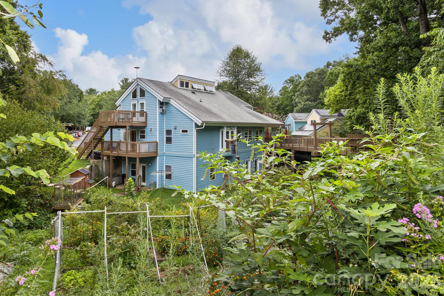 43 Vermont Court D13 Property Photo 33