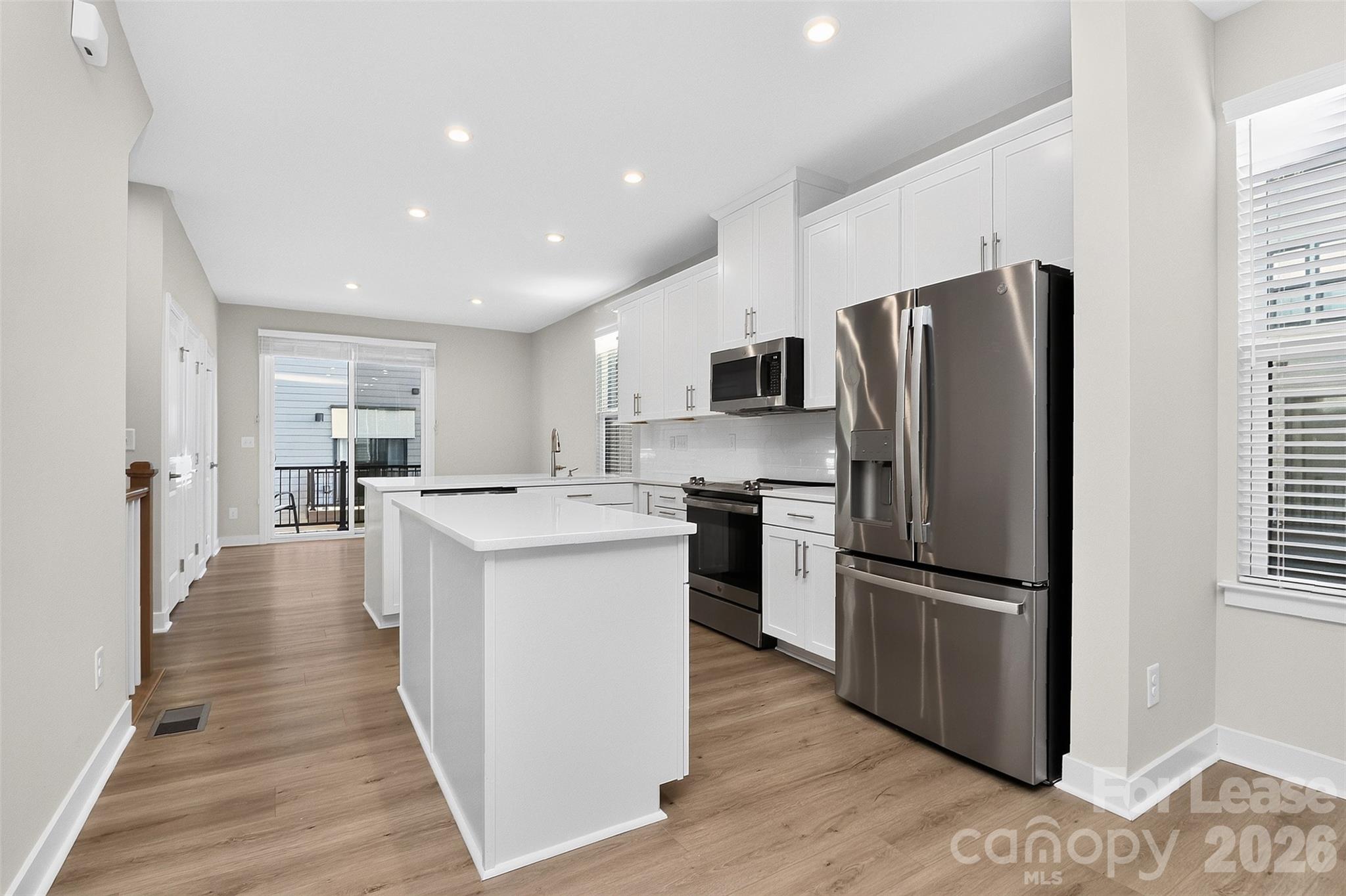 1062 Simcoe Lane Property Photo 8