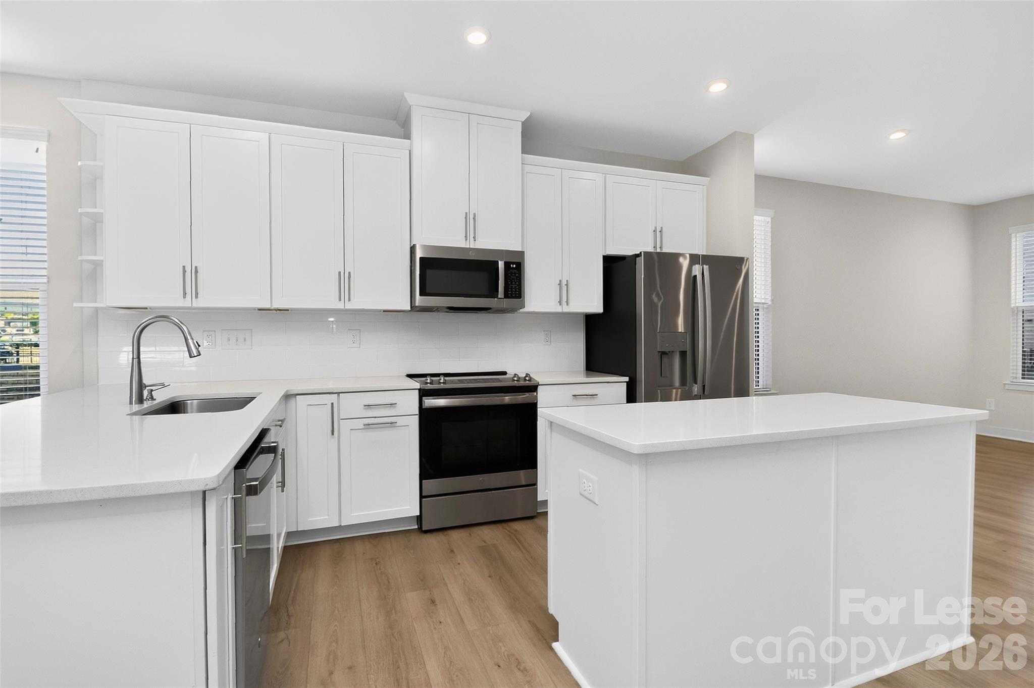 1062 Simcoe Lane Property Photo 9