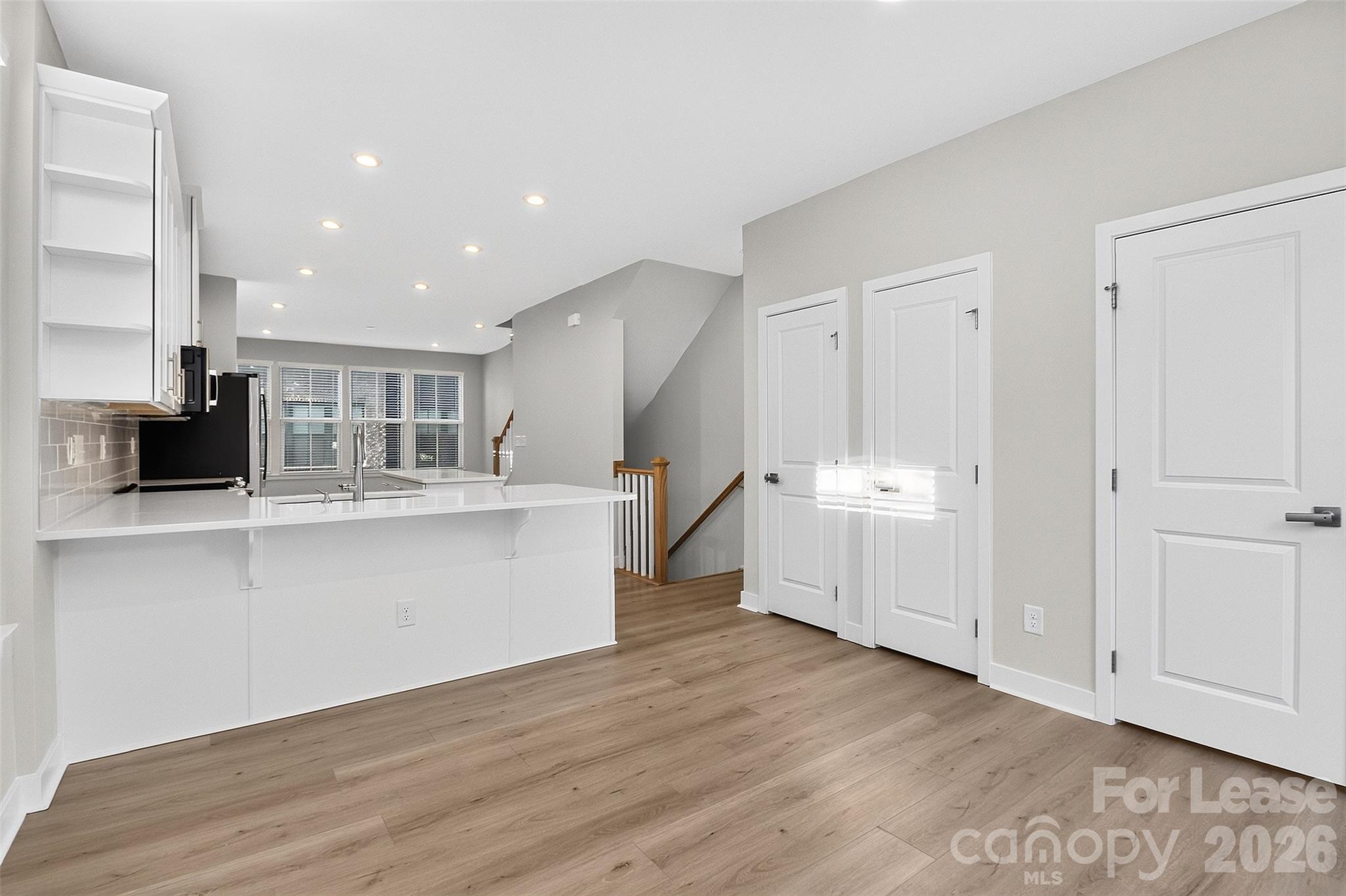 1062 Simcoe Lane Property Photo 14