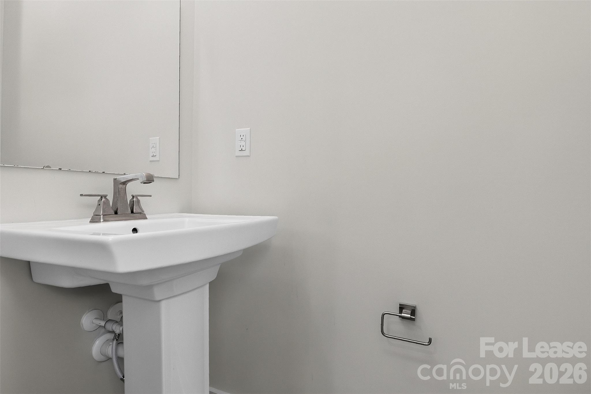 1062 Simcoe Lane Property Photo 15