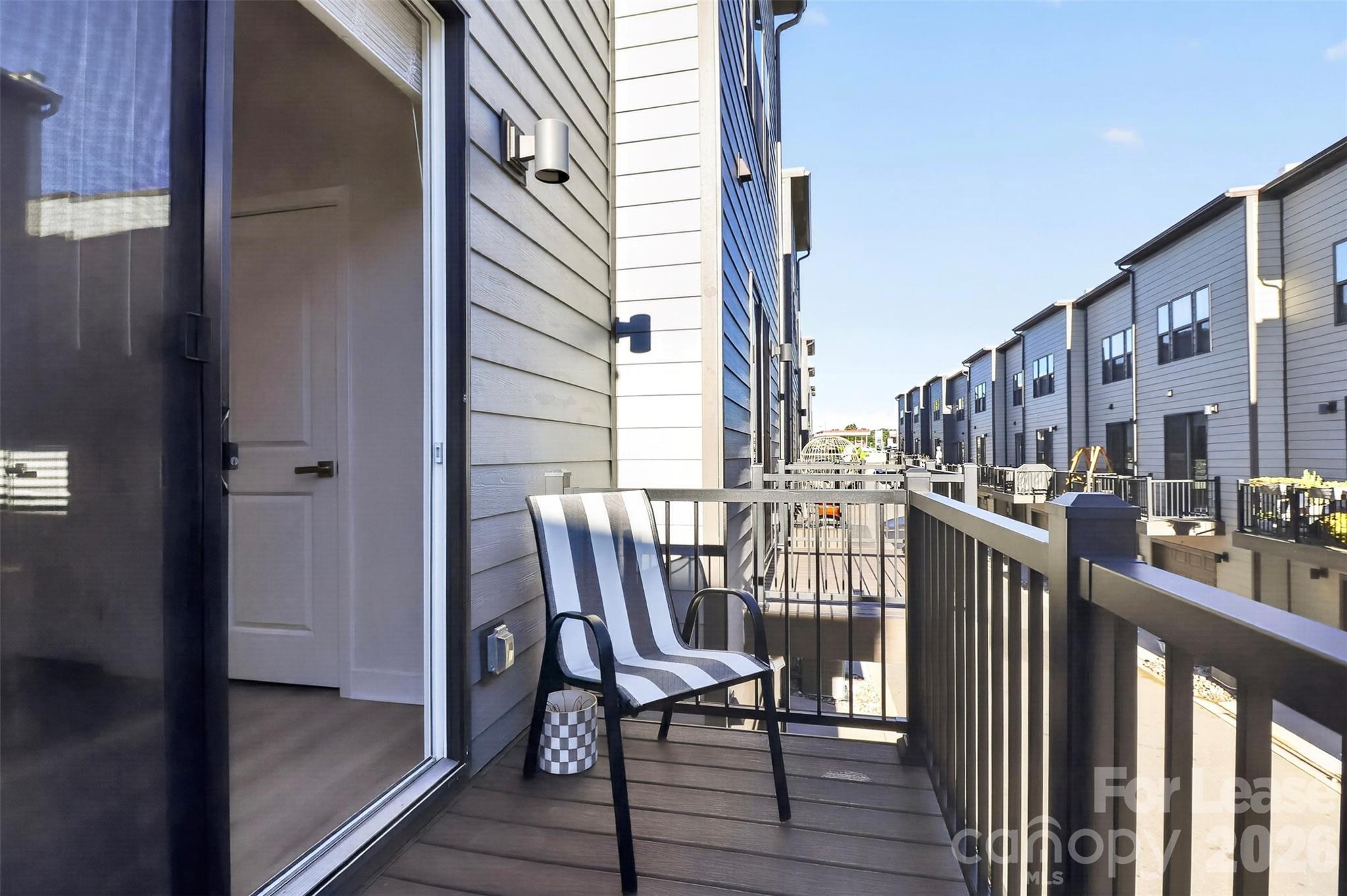 1062 Simcoe Lane Property Photo 16