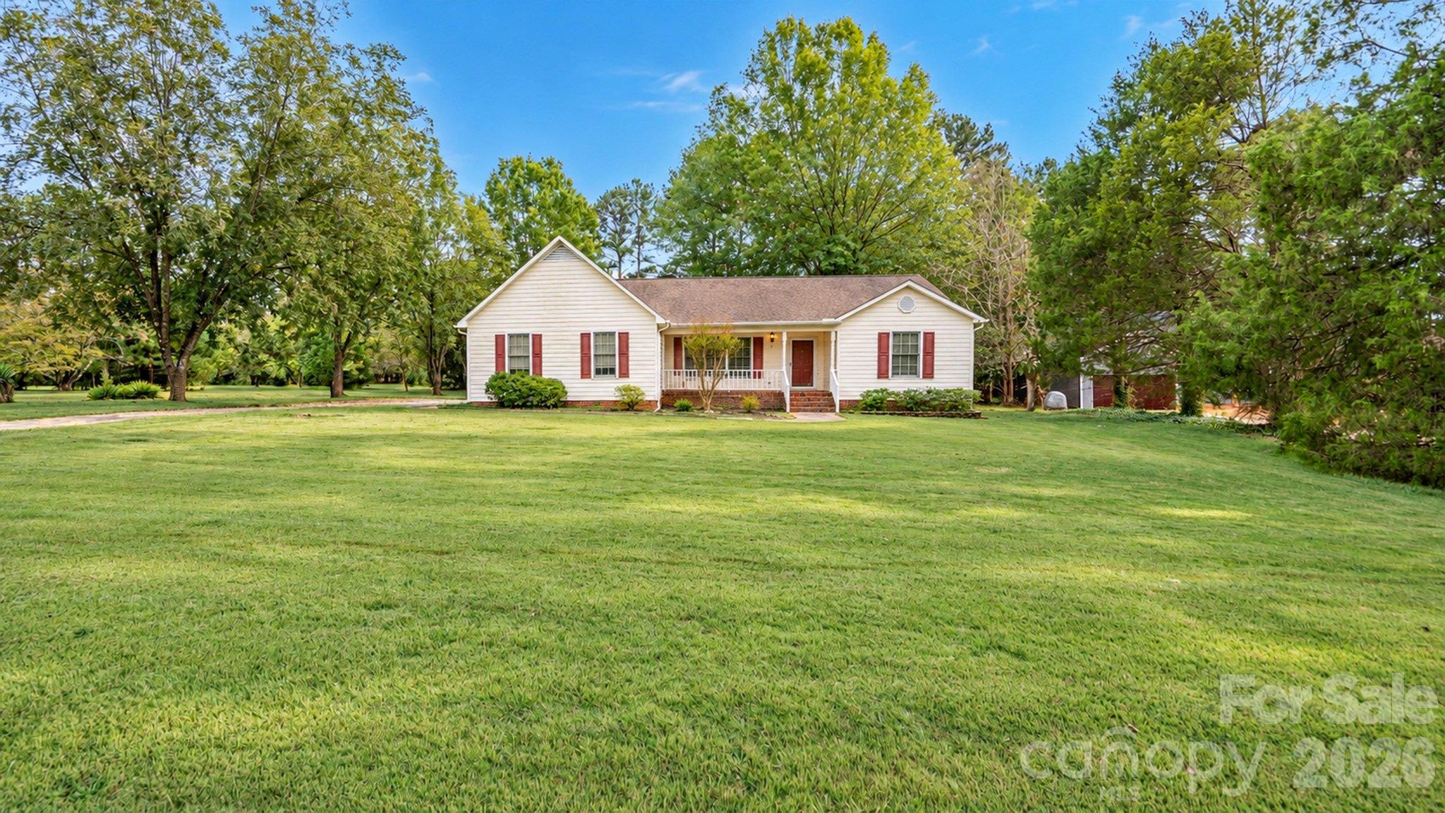 6009 Mooresville Road Property Photo 2
