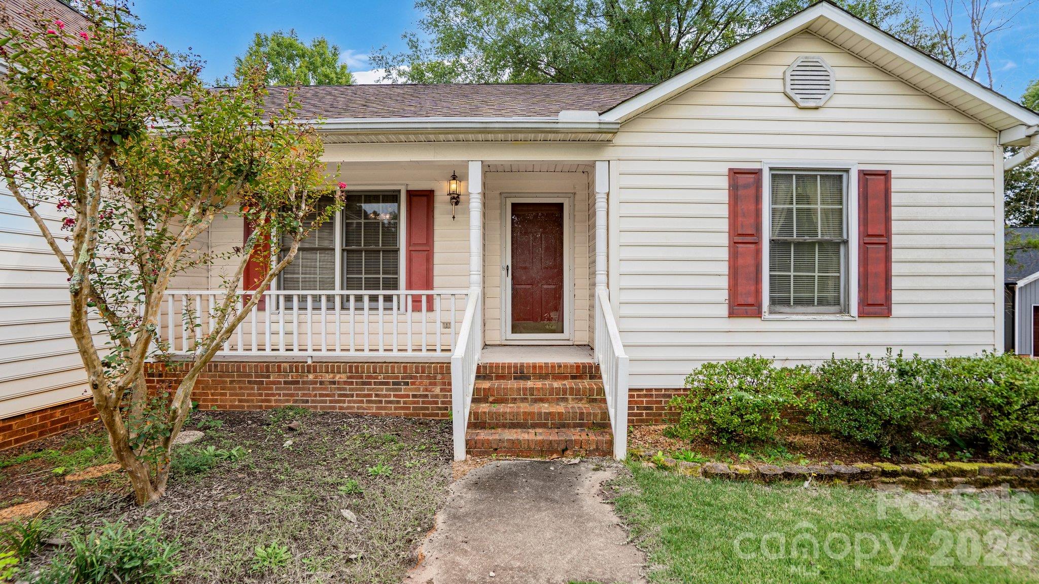 6009 Mooresville Road Property Photo 4