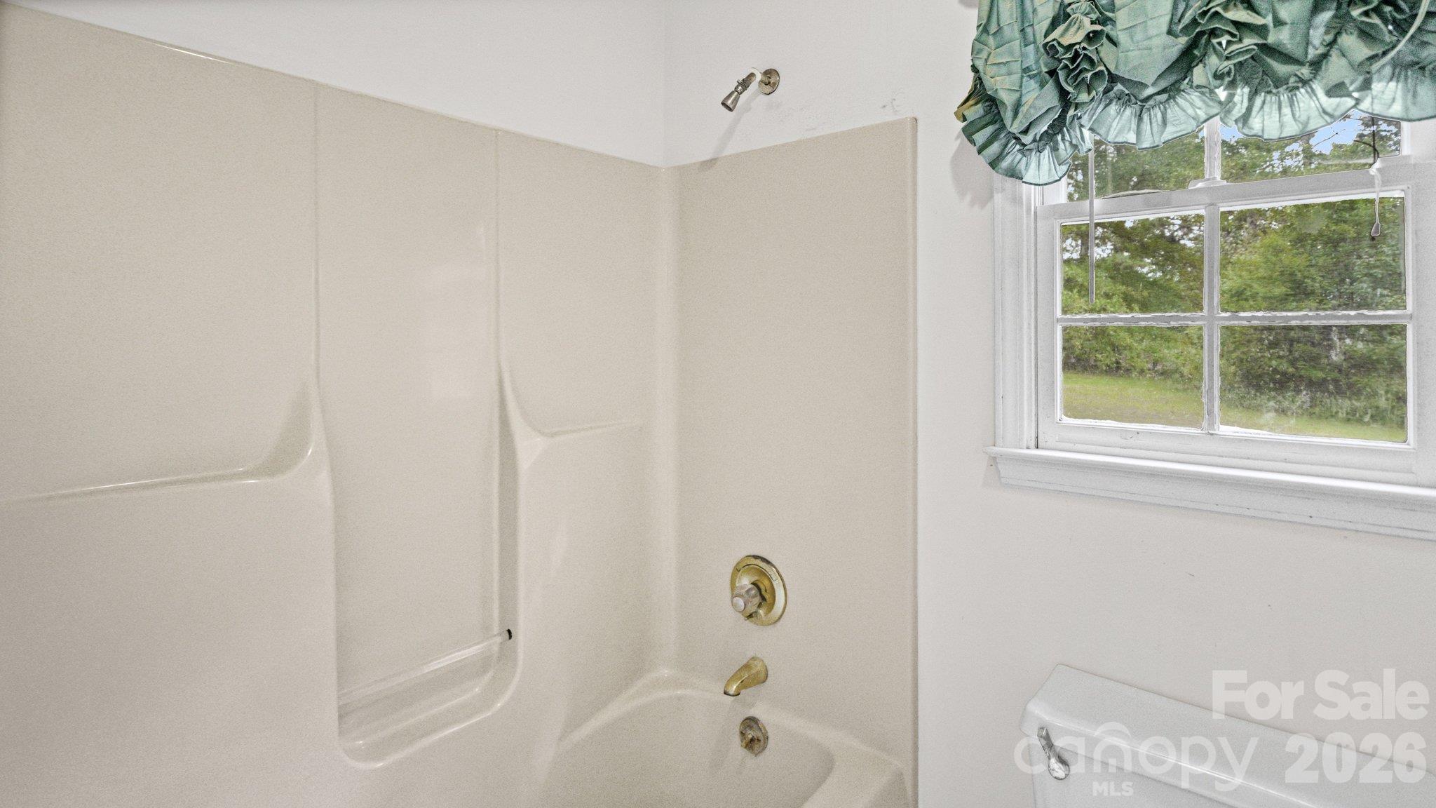 6009 Mooresville Road Property Photo 17