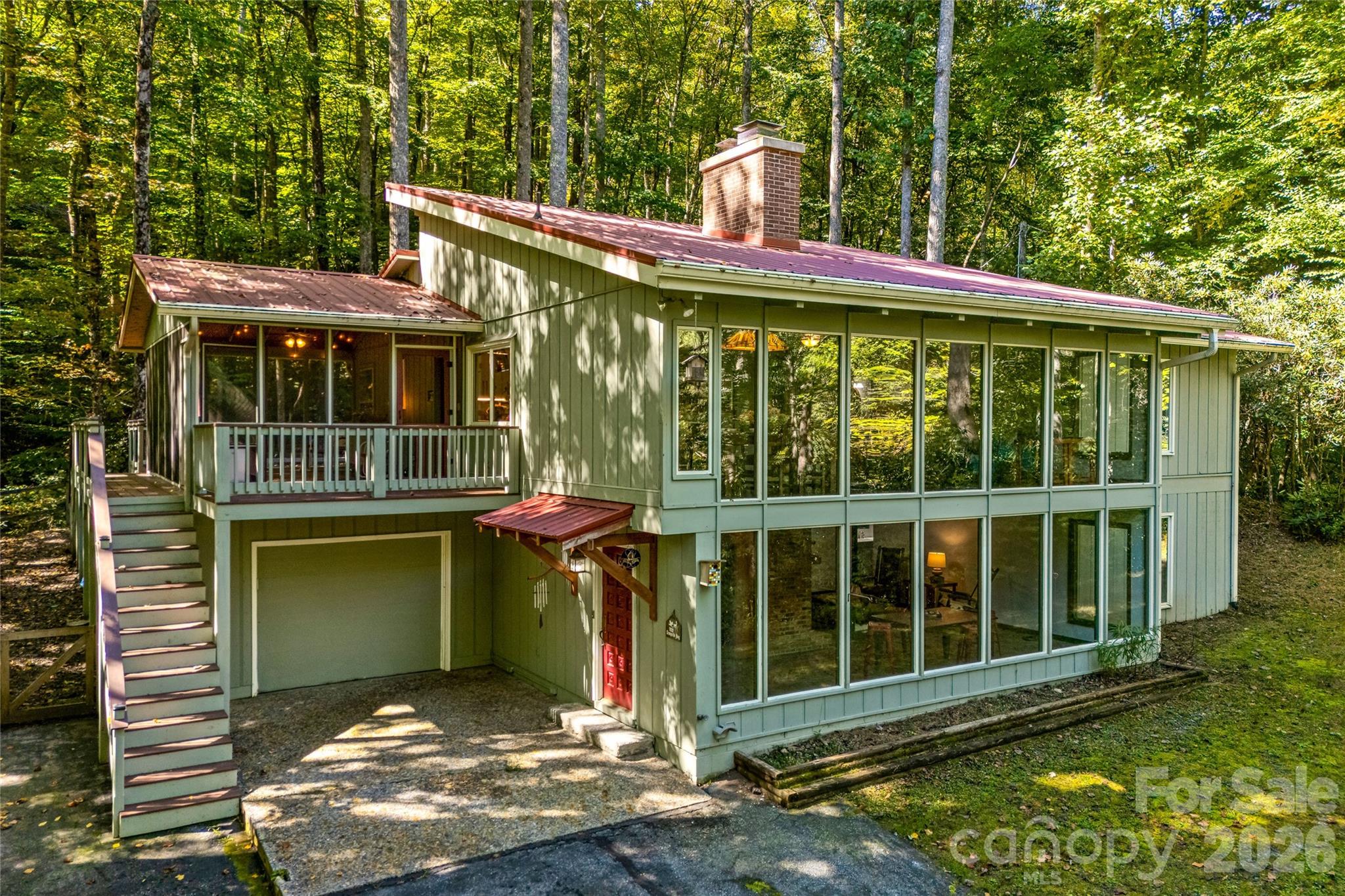 7820 Greenville Highway Property Photo 1