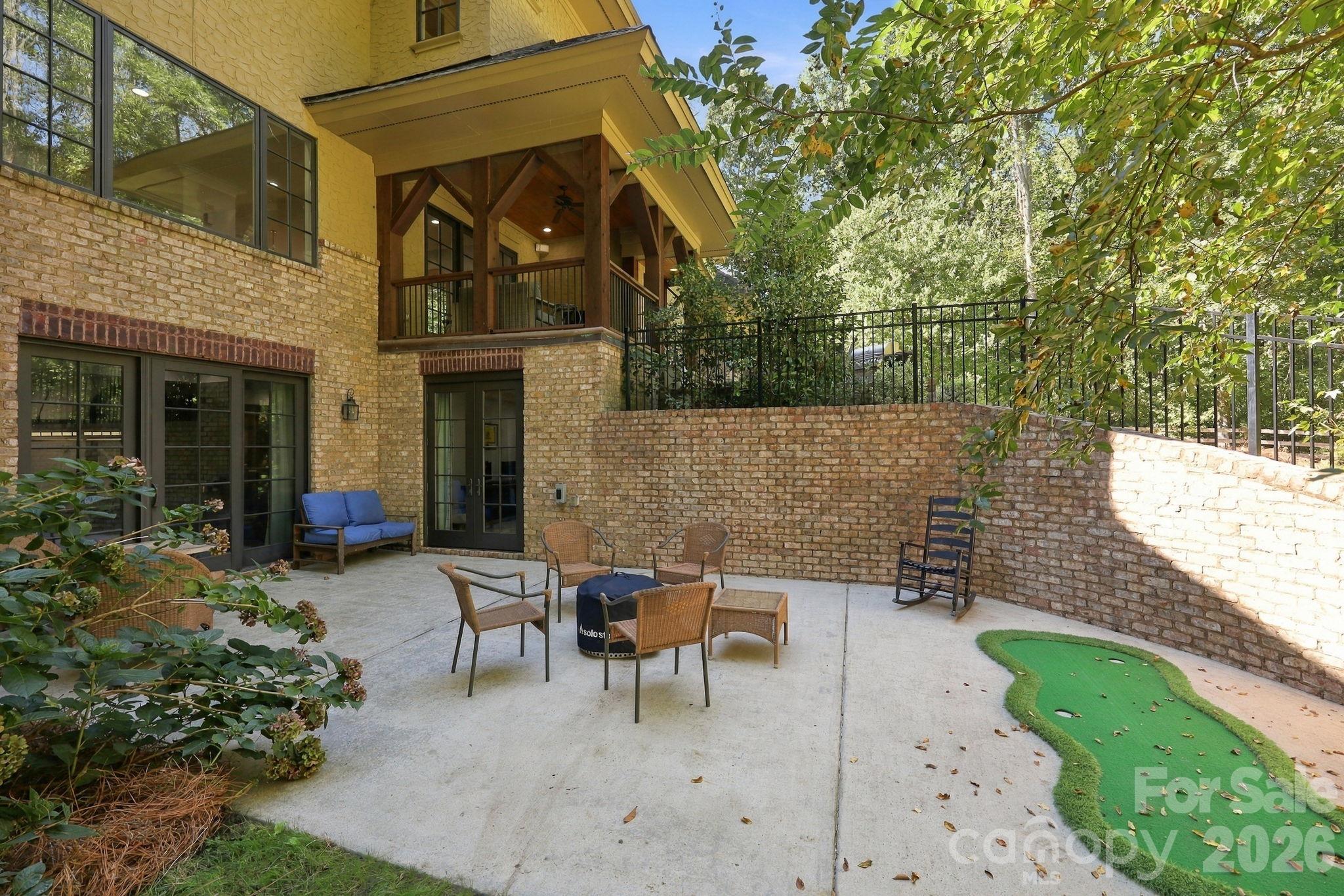 115 Saddle Creek Court Property Photo 43