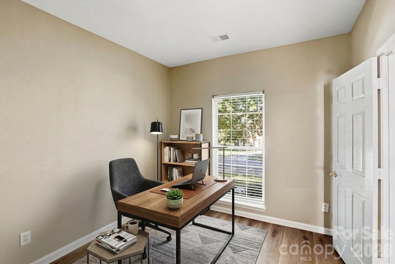 166 Castles Gate Drive Property Photo 7
