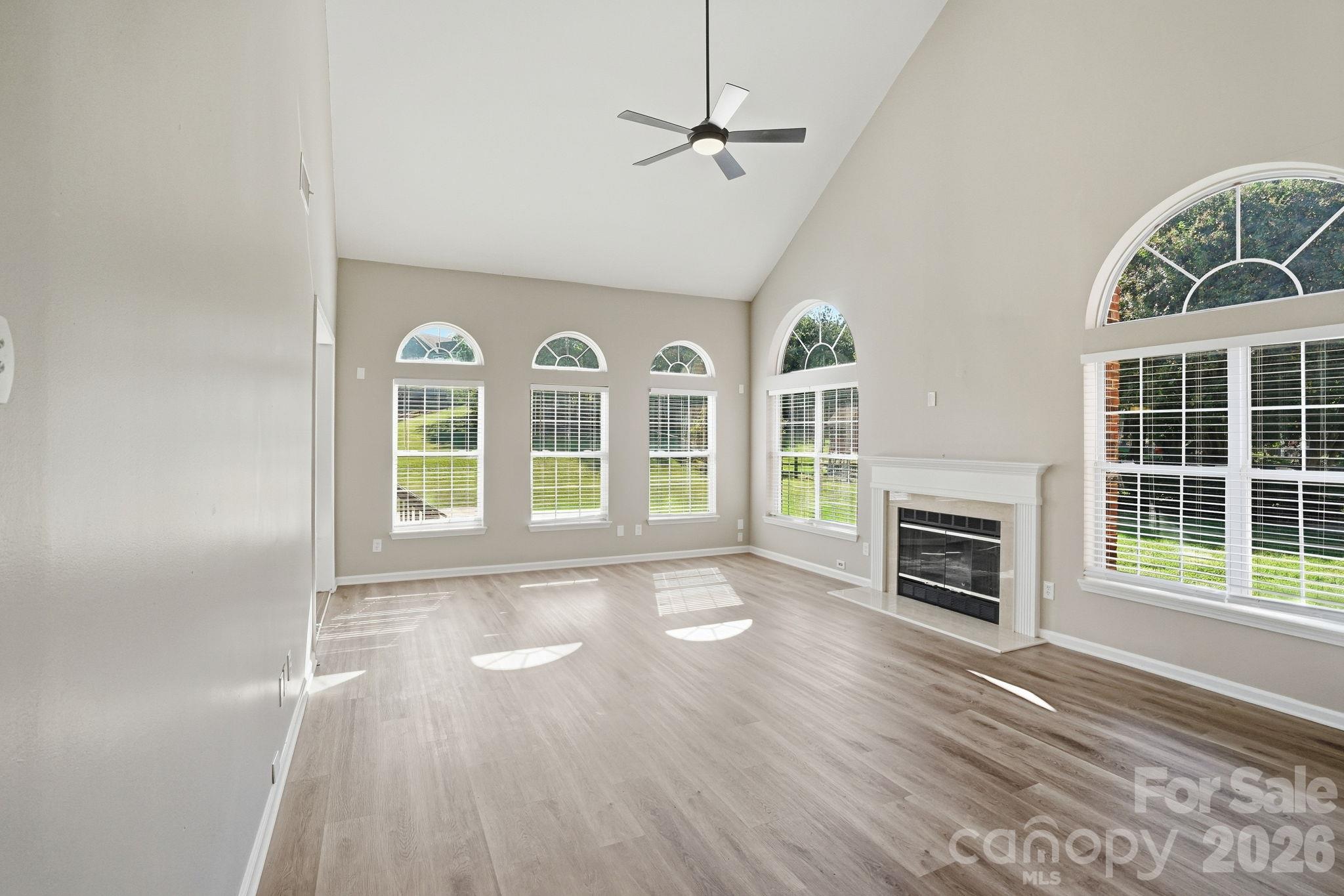 166 Castles Gate Drive Property Photo 11