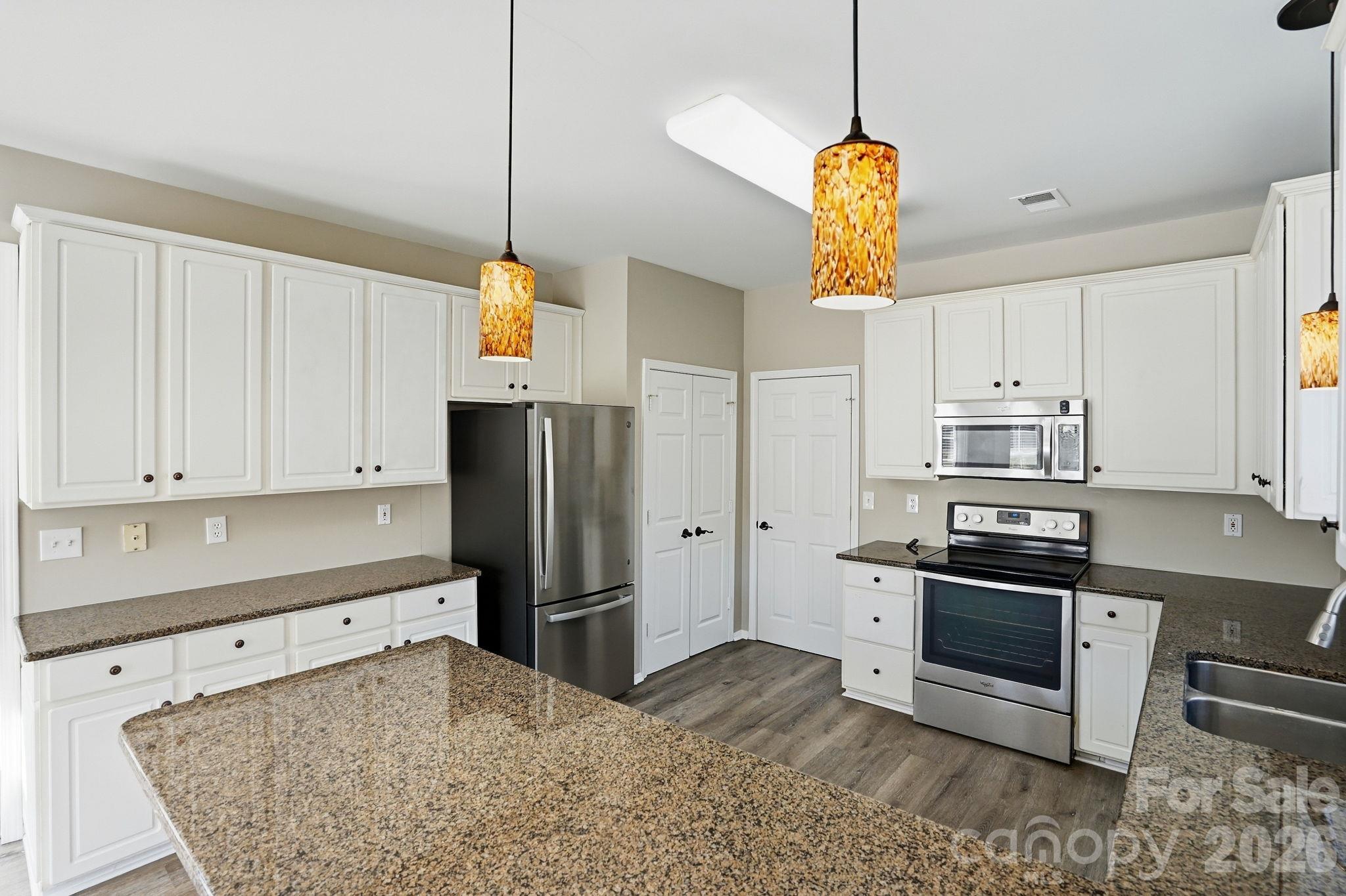 166 Castles Gate Drive Property Photo 15