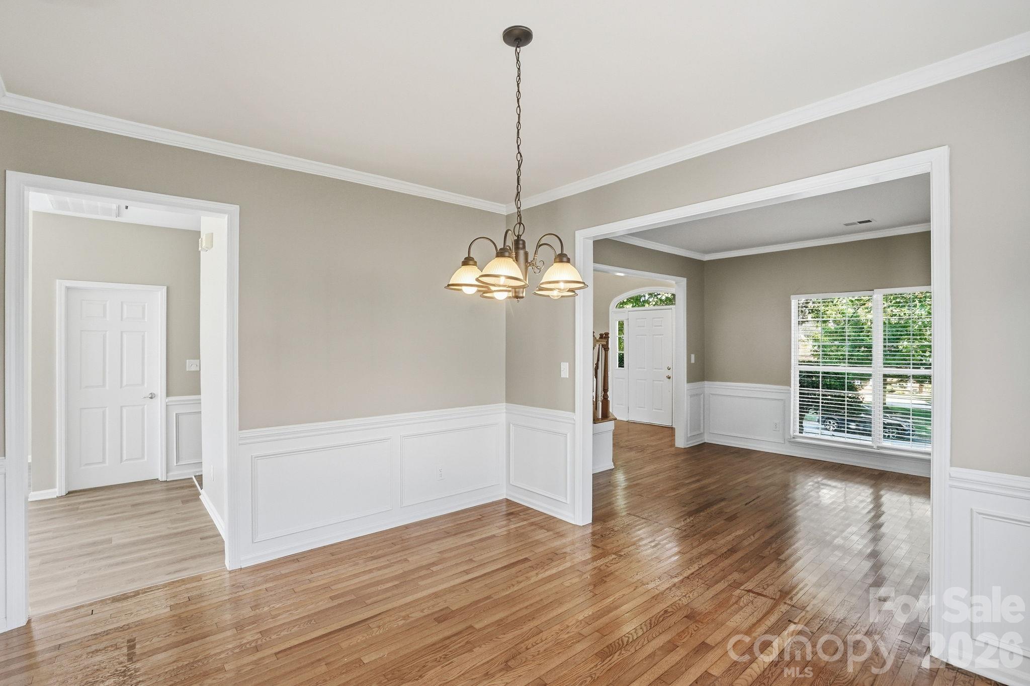 166 Castles Gate Drive Property Photo 21