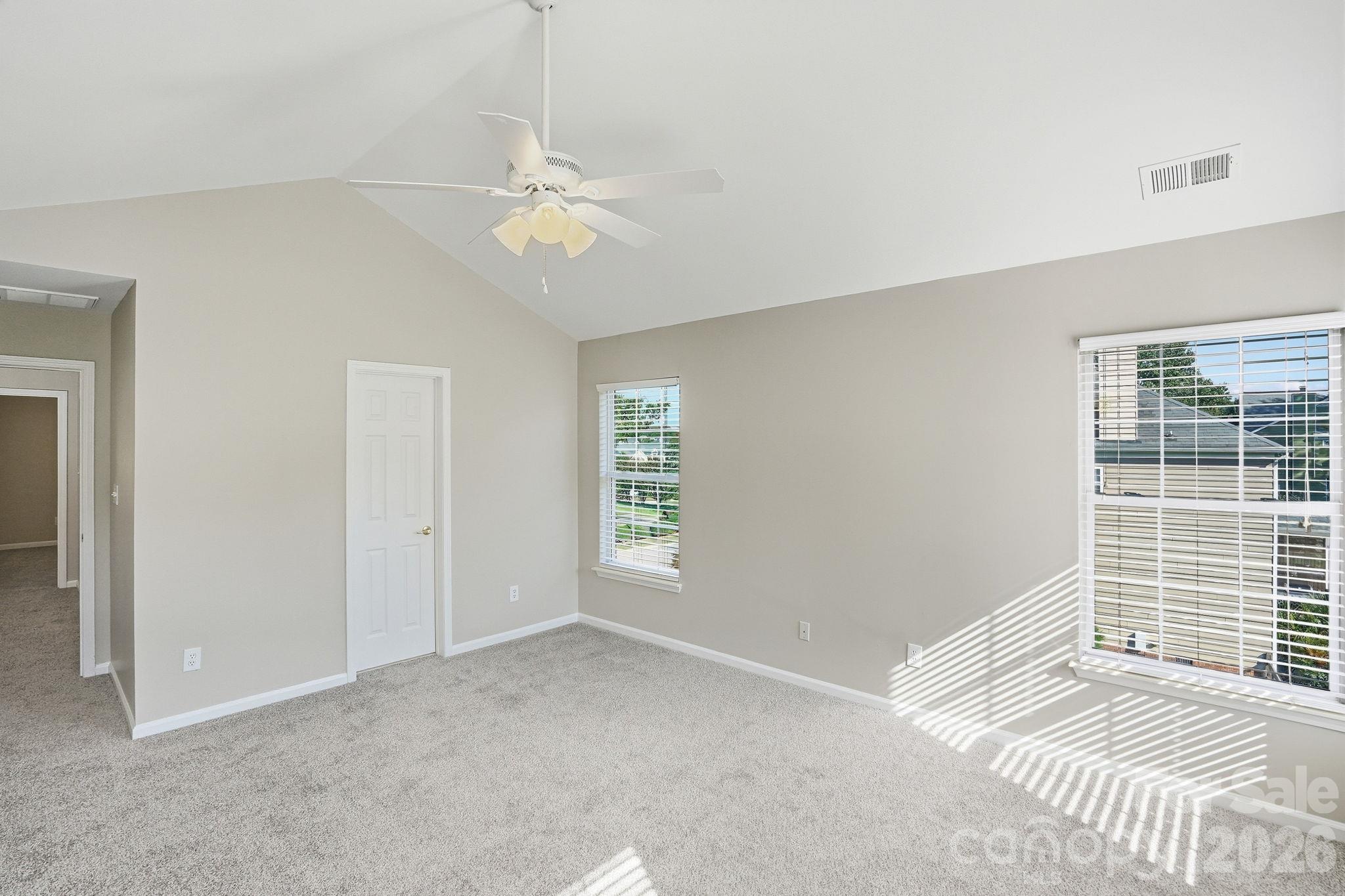 166 Castles Gate Drive Property Photo 26