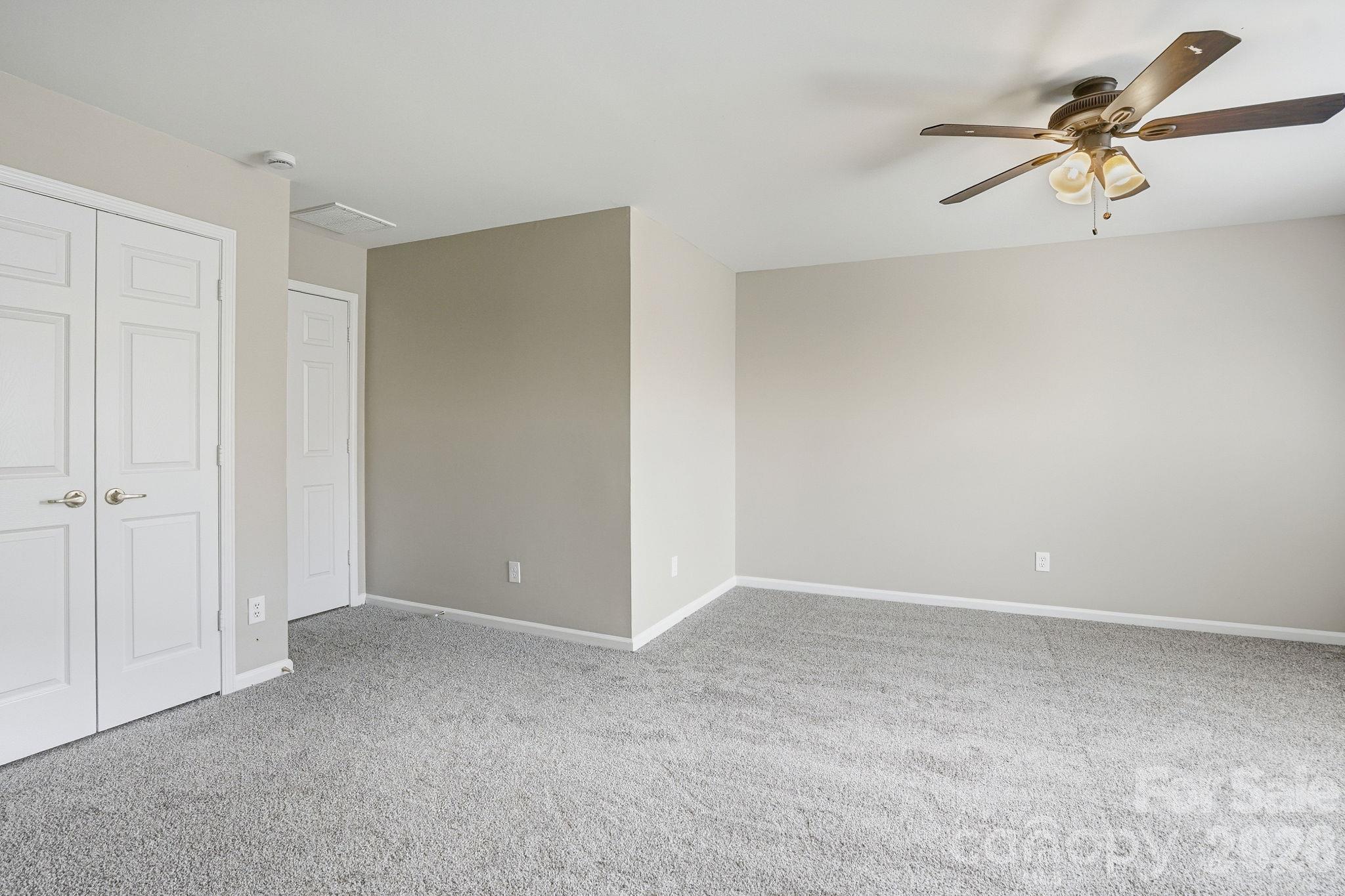 166 Castles Gate Drive Property Photo 29