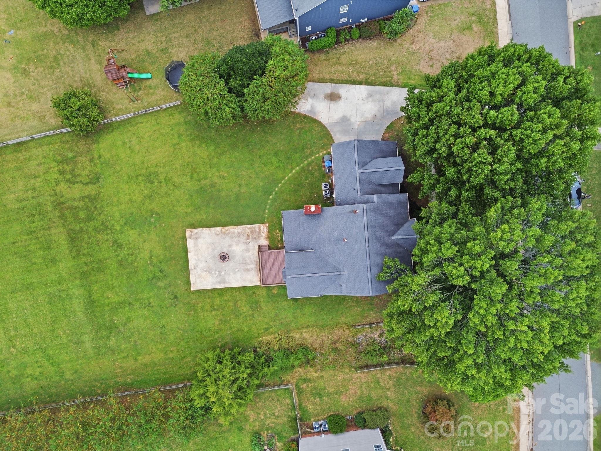 166 Castles Gate Drive Property Photo 42