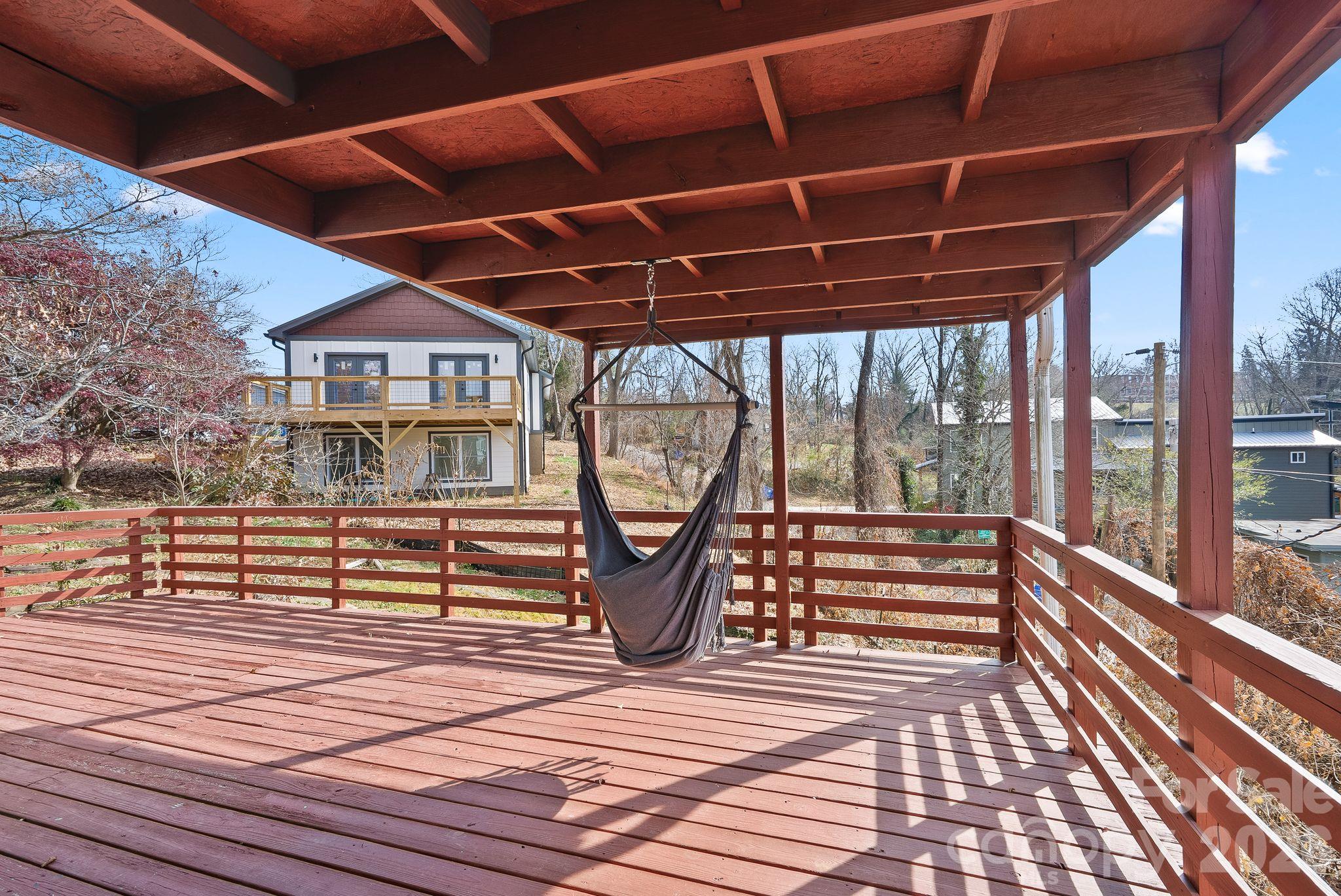 2 Worley Place Property Photo 4