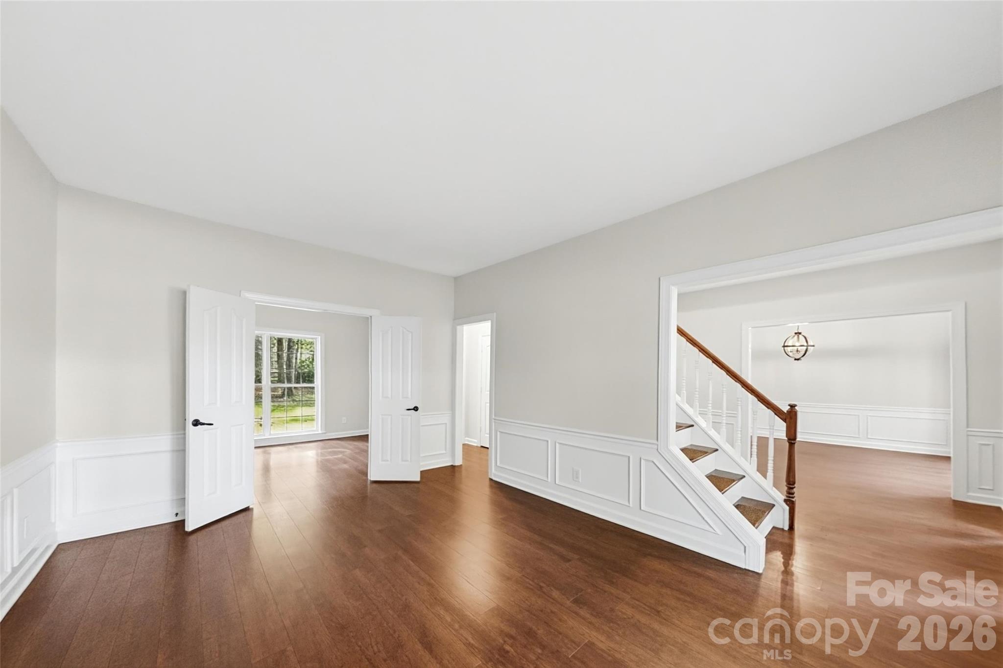 15725 Prestwoods Lane Property Photo 2