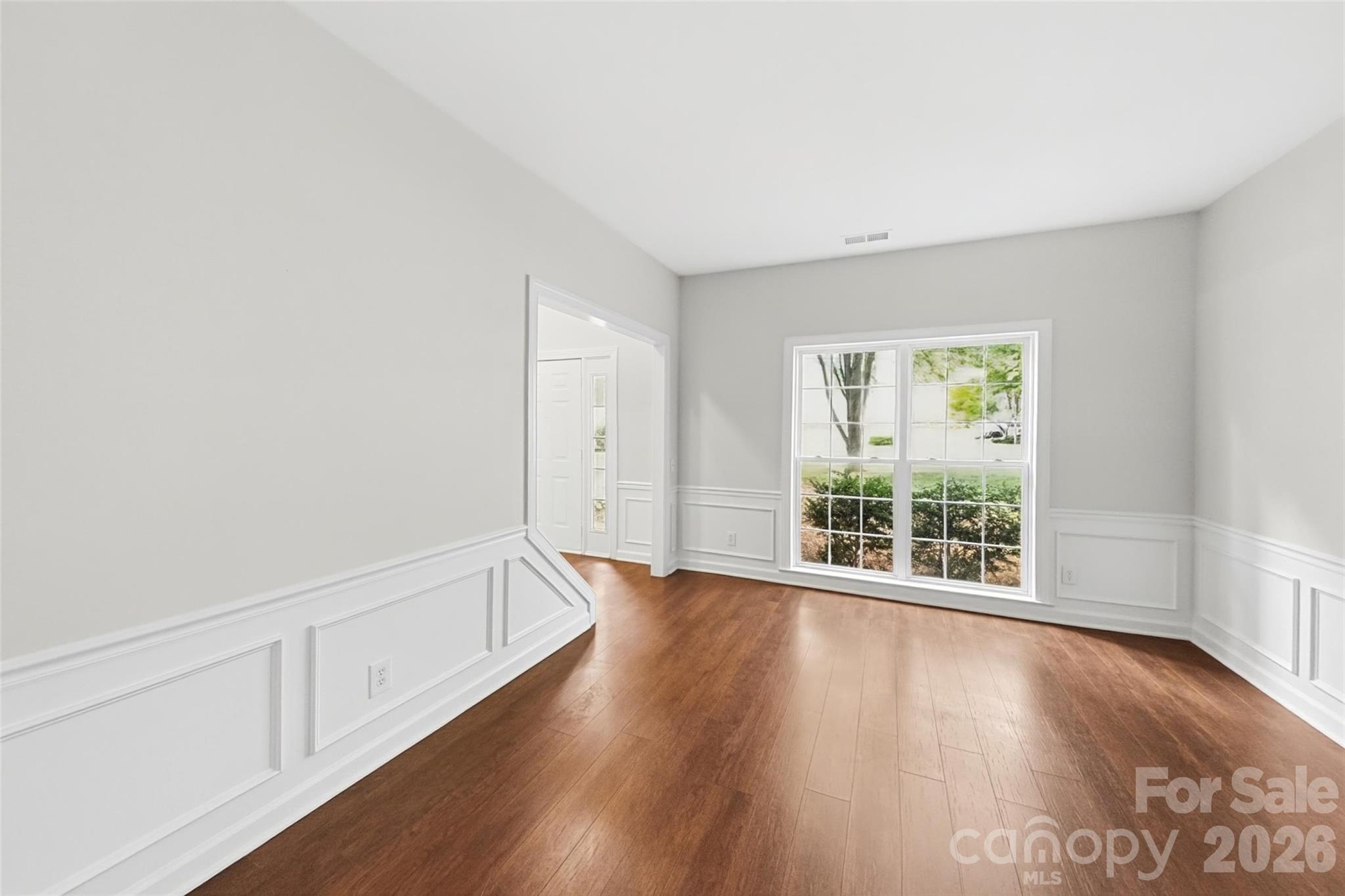 15725 Prestwoods Lane Property Photo 3