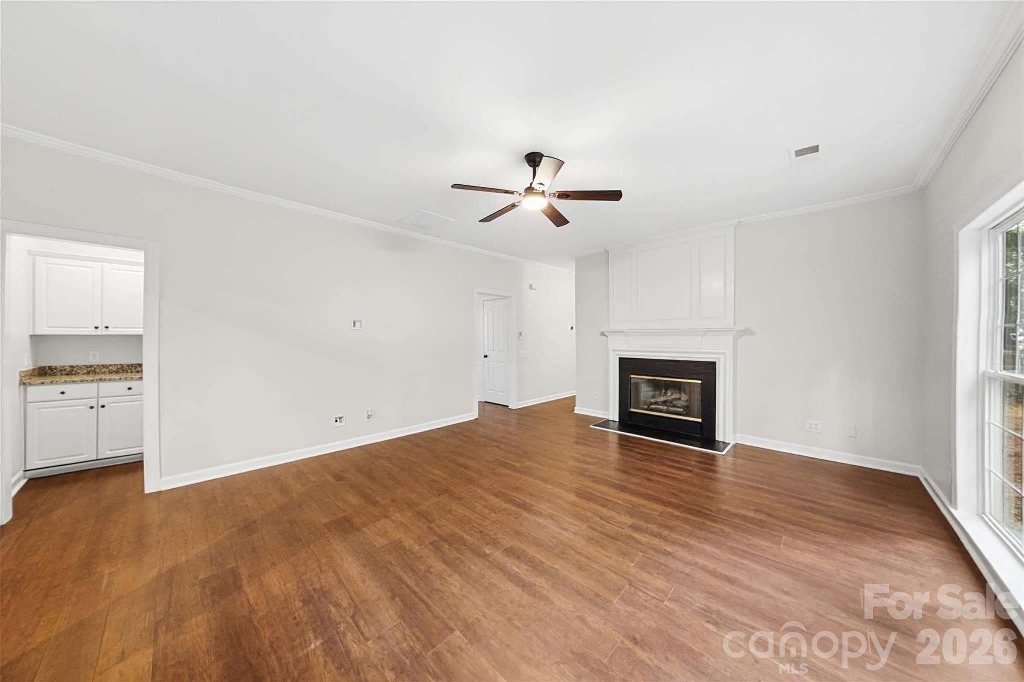 15725 Prestwoods Lane Property Photo 5