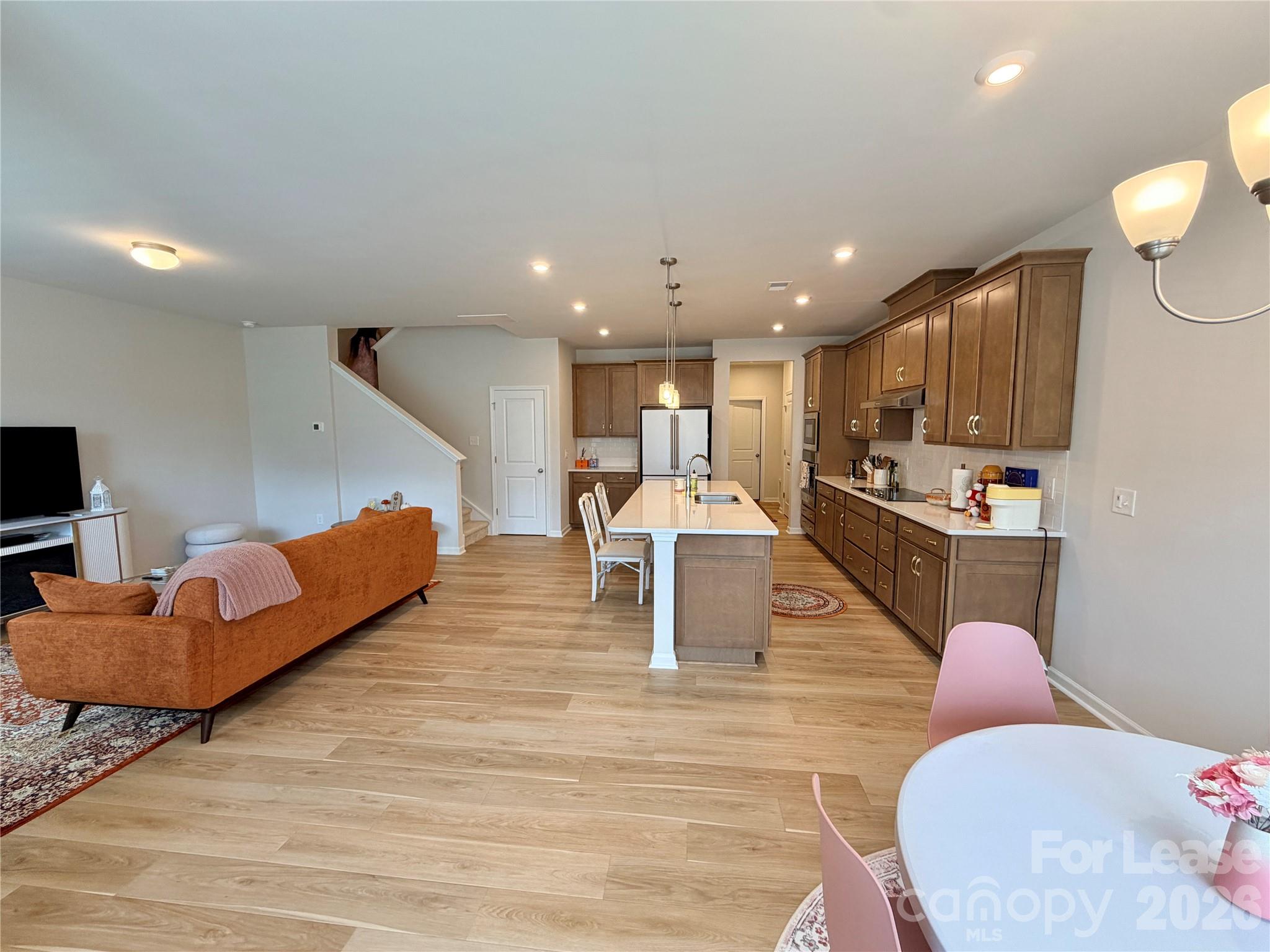 5826 Strathmore Court Property Photo 3