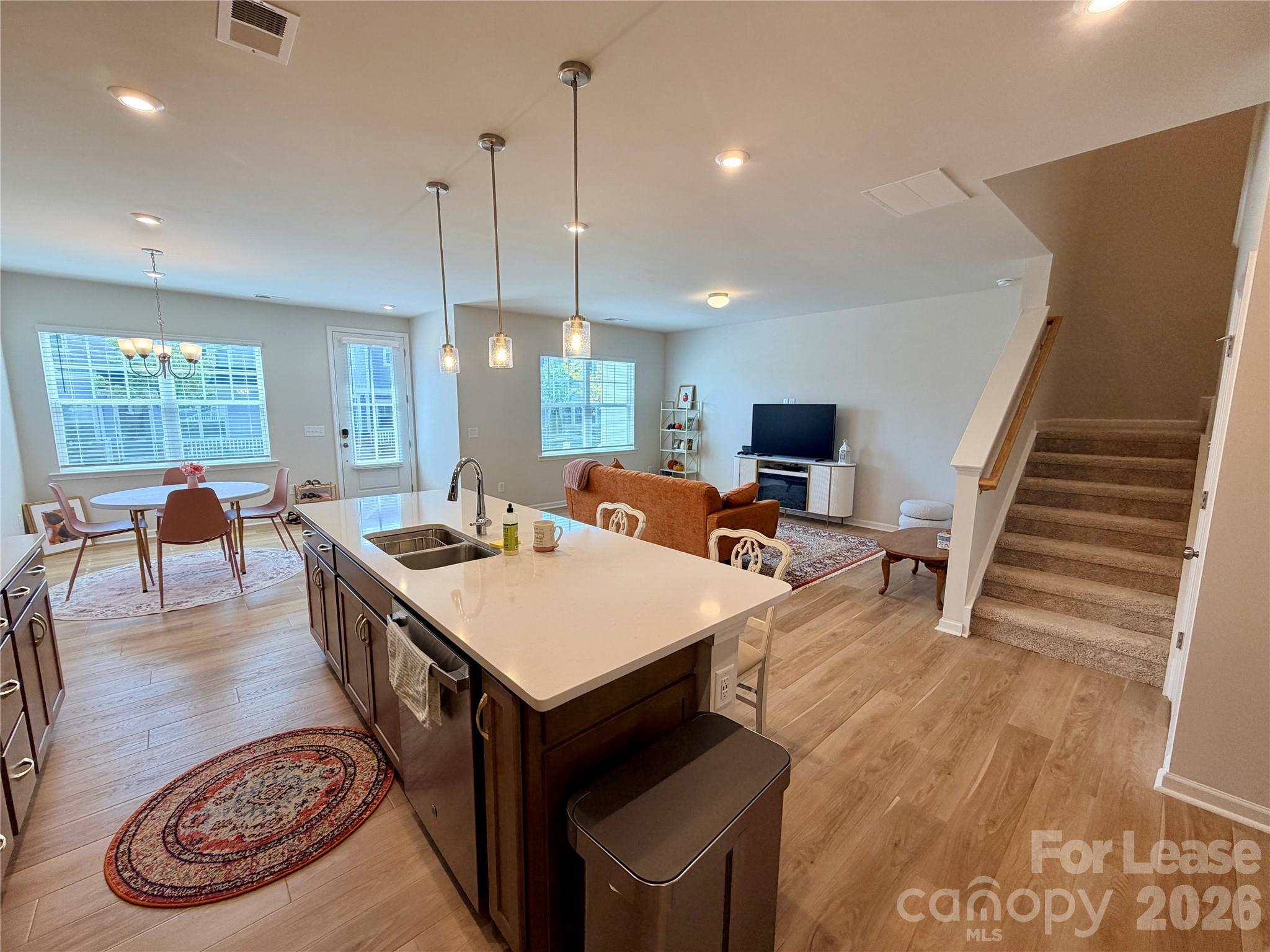 5826 Strathmore Court Property Photo 6