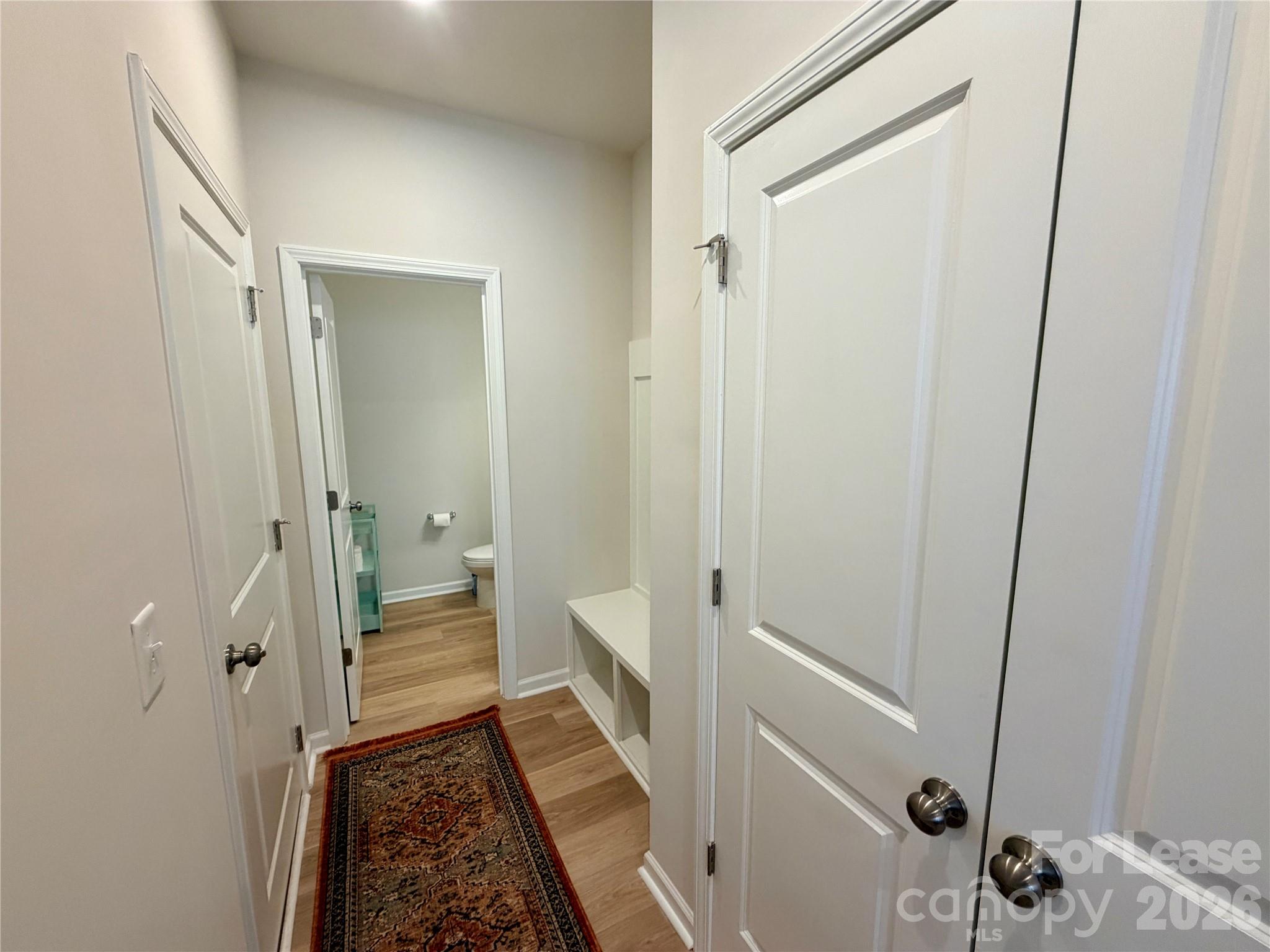 5826 Strathmore Court Property Photo 7