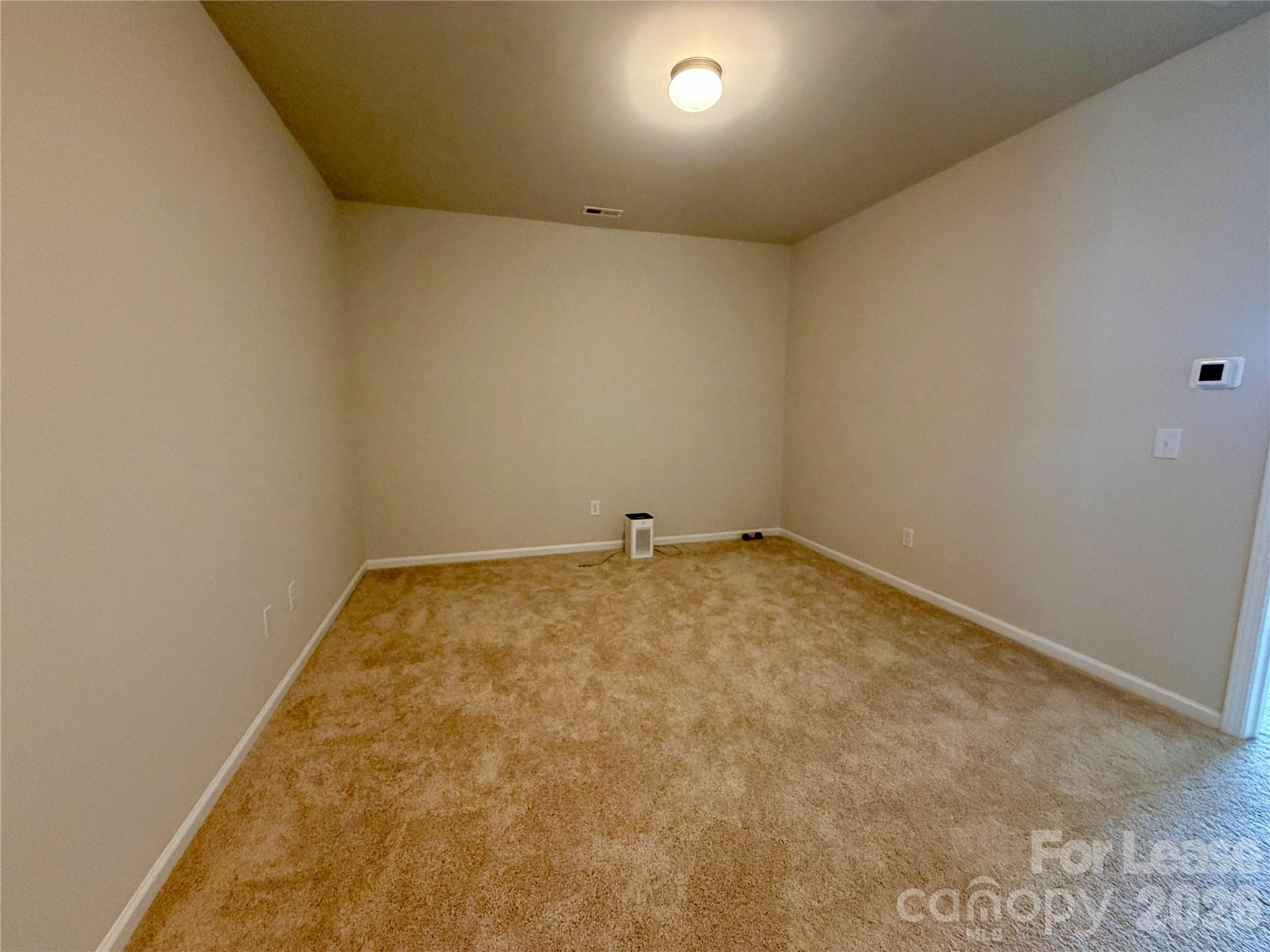 5826 Strathmore Court Property Photo 13