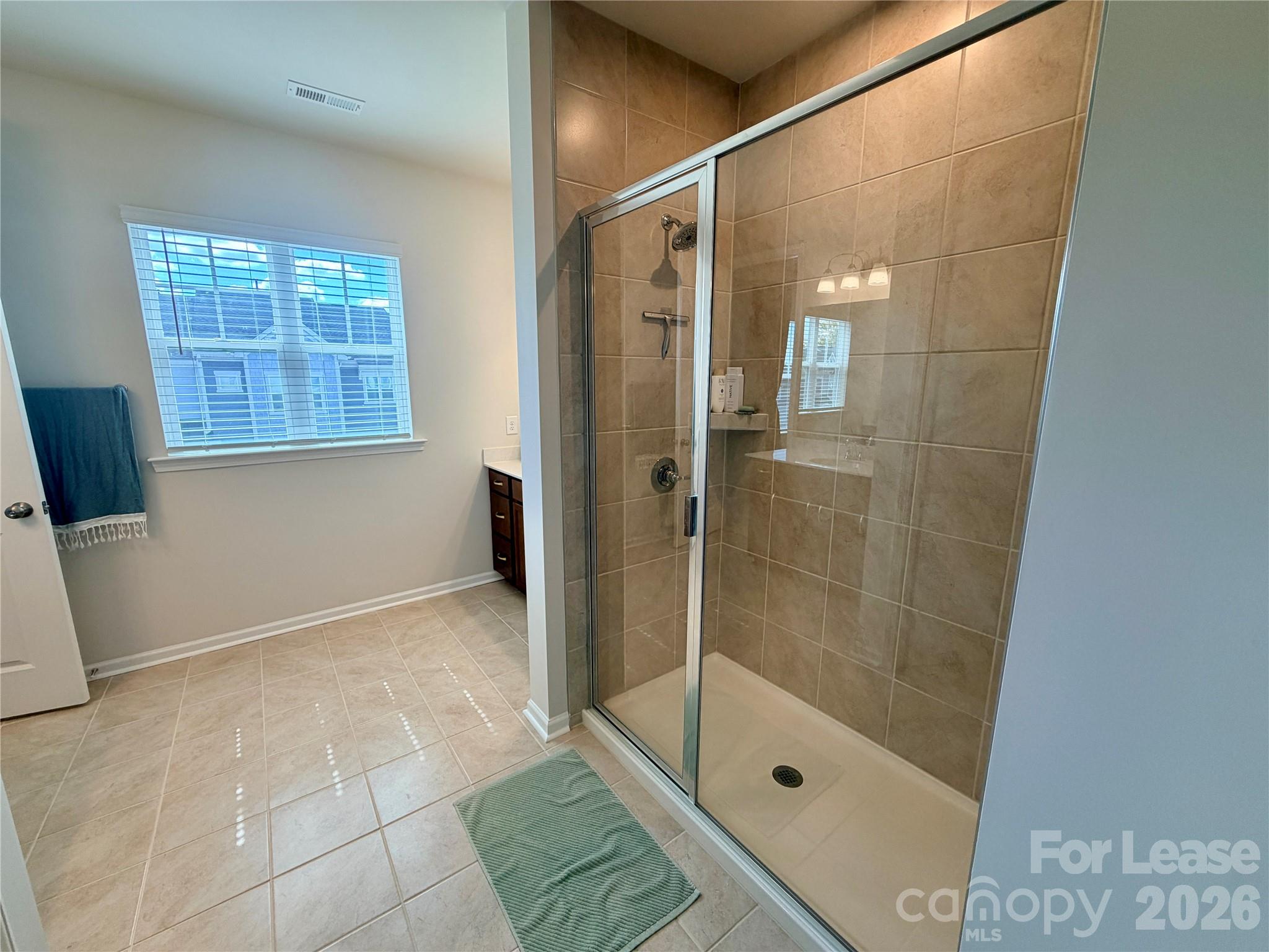 5826 Strathmore Court Property Photo 24