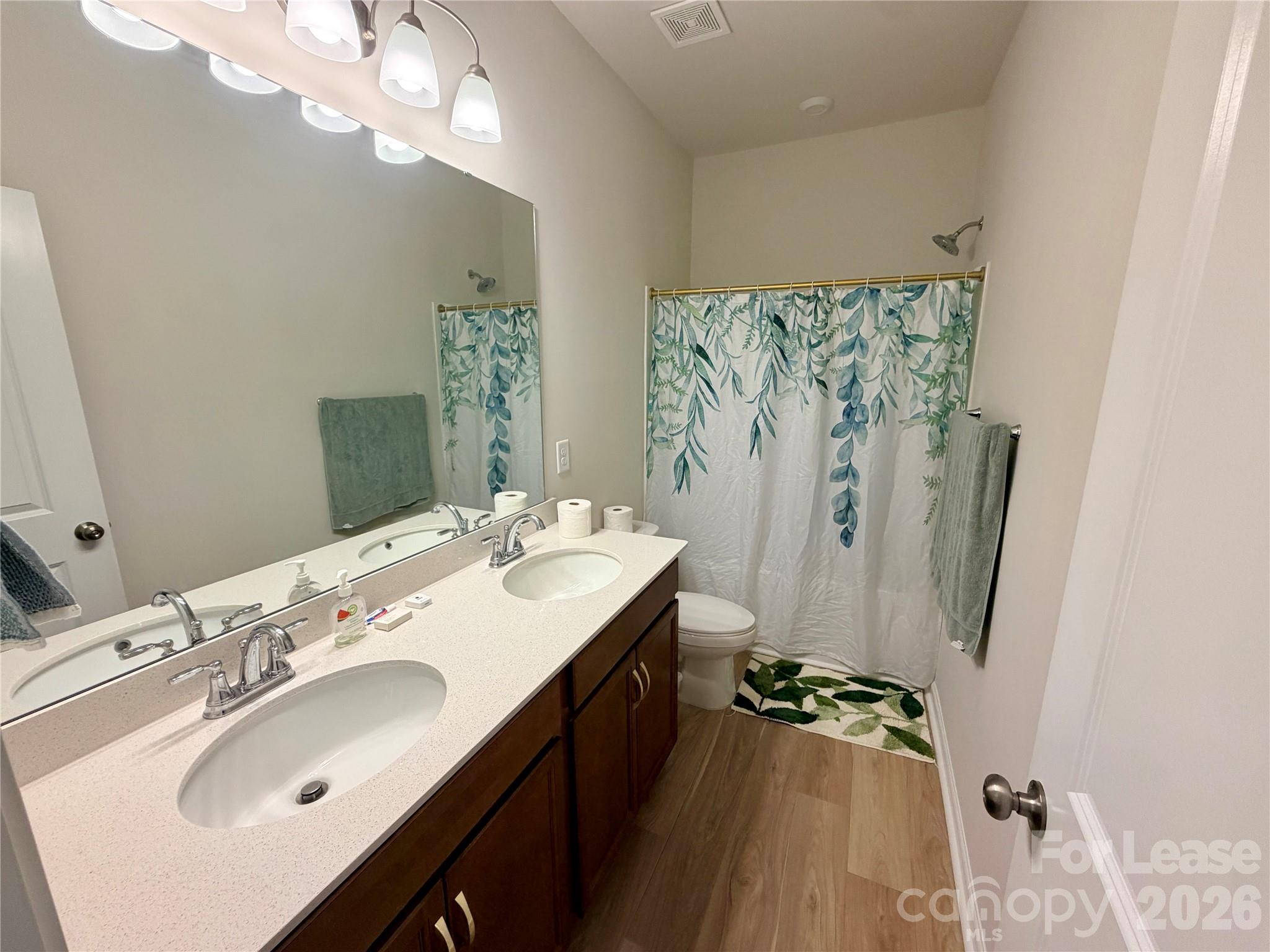 5826 Strathmore Court Property Photo 26