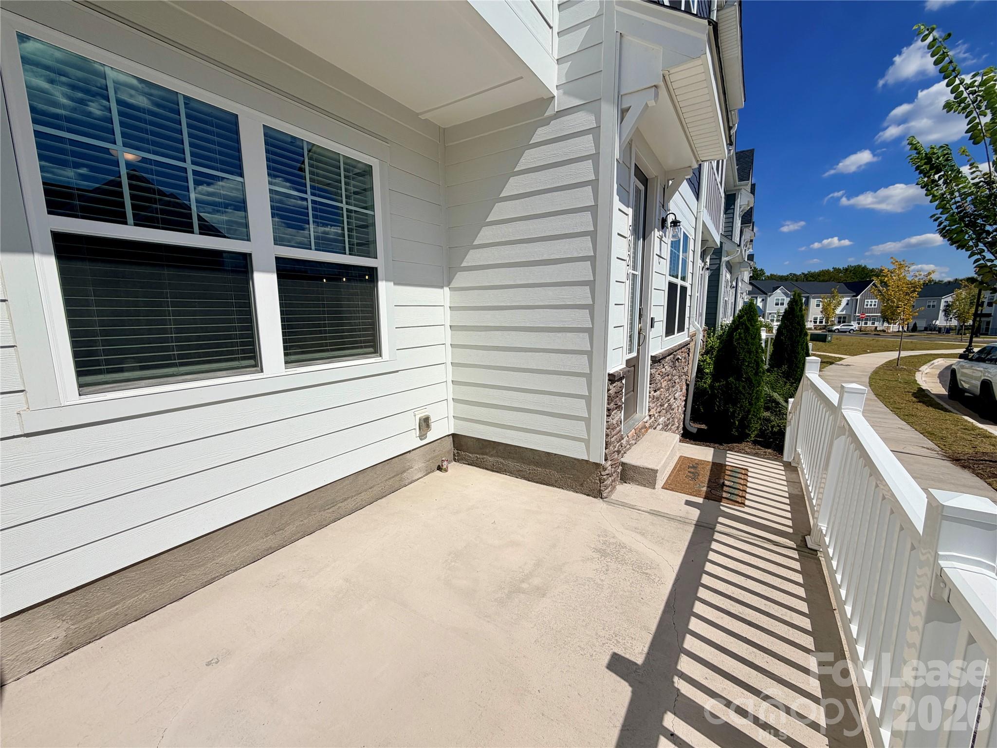 5826 Strathmore Court Property Photo 35
