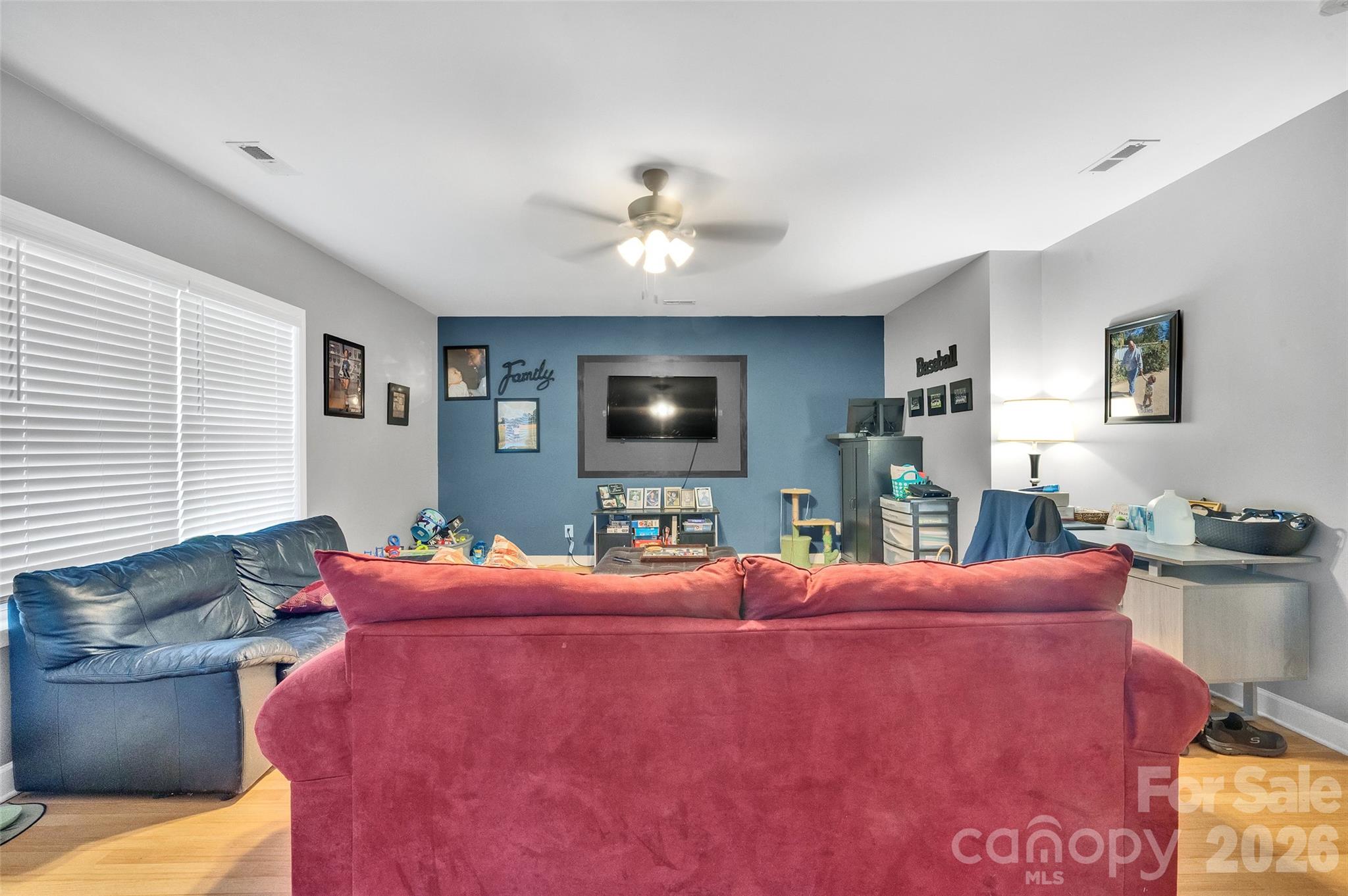 392 Lone Tree Lane Property Photo 17