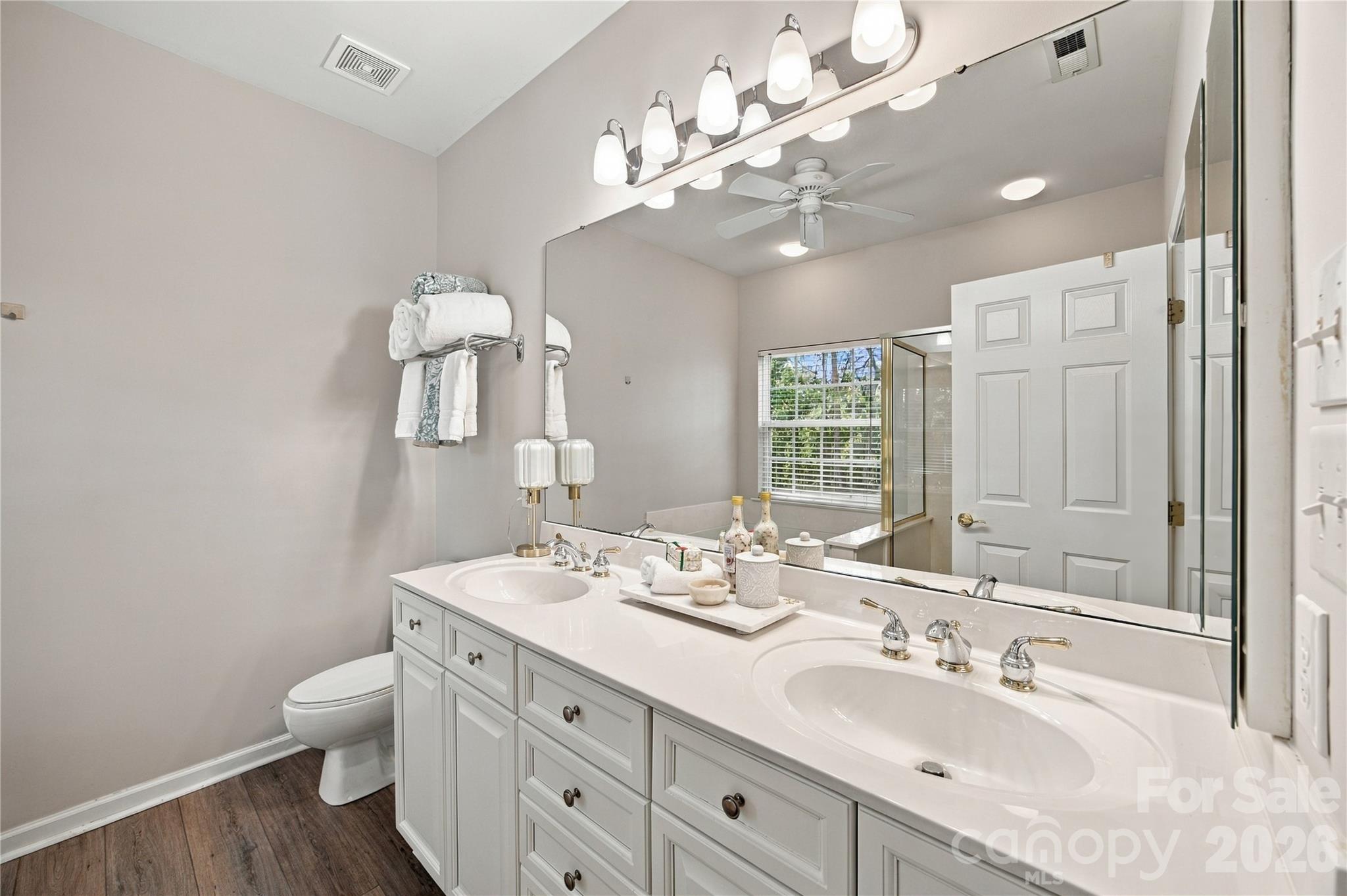 195 Huntly Lane Property Photo 30
