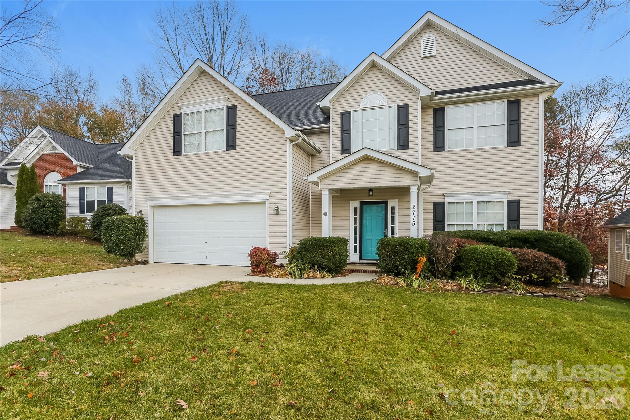 2715 Fishermans Drive Property Photo 2