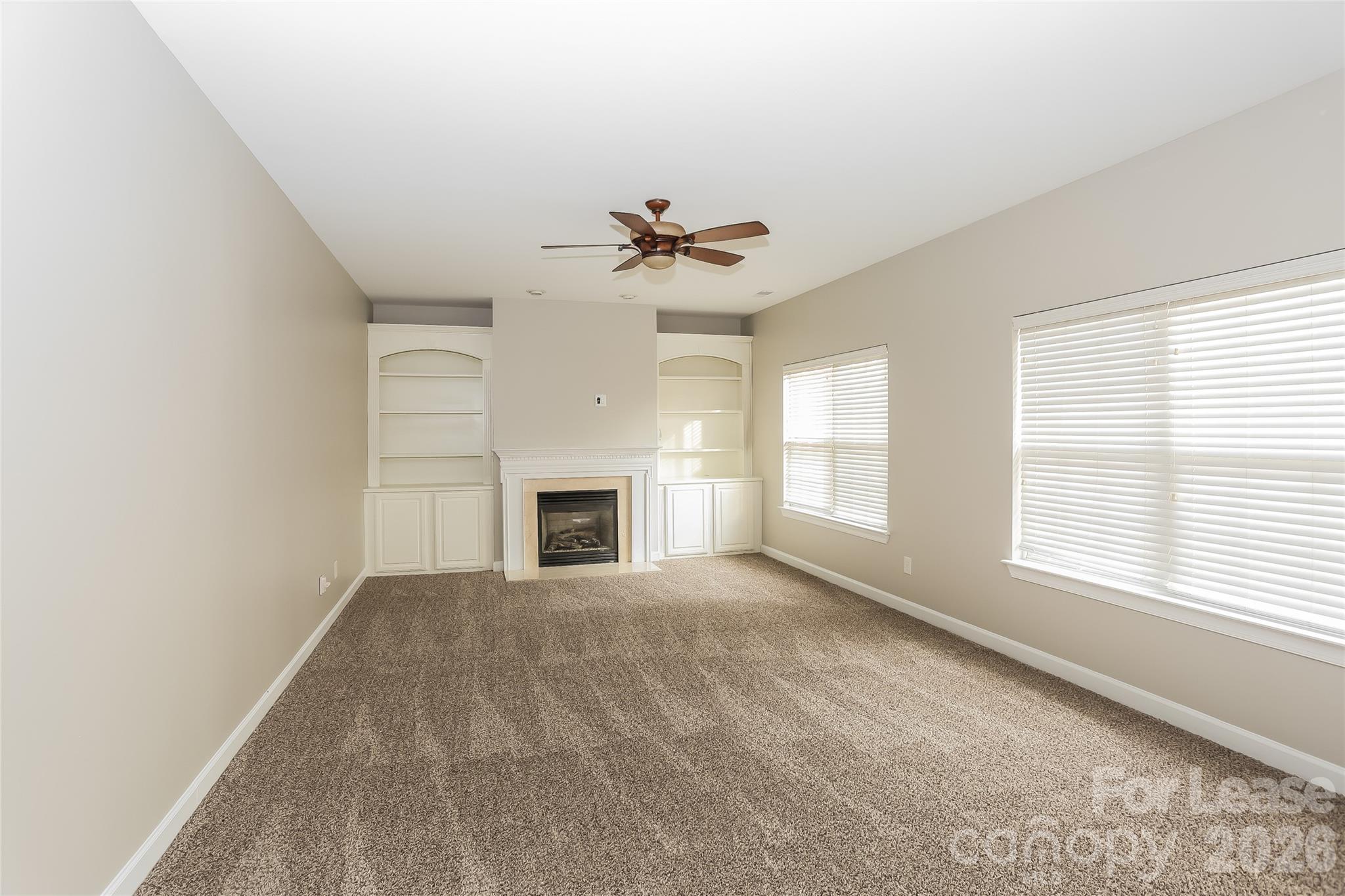 2715 Fishermans Drive Property Photo 4