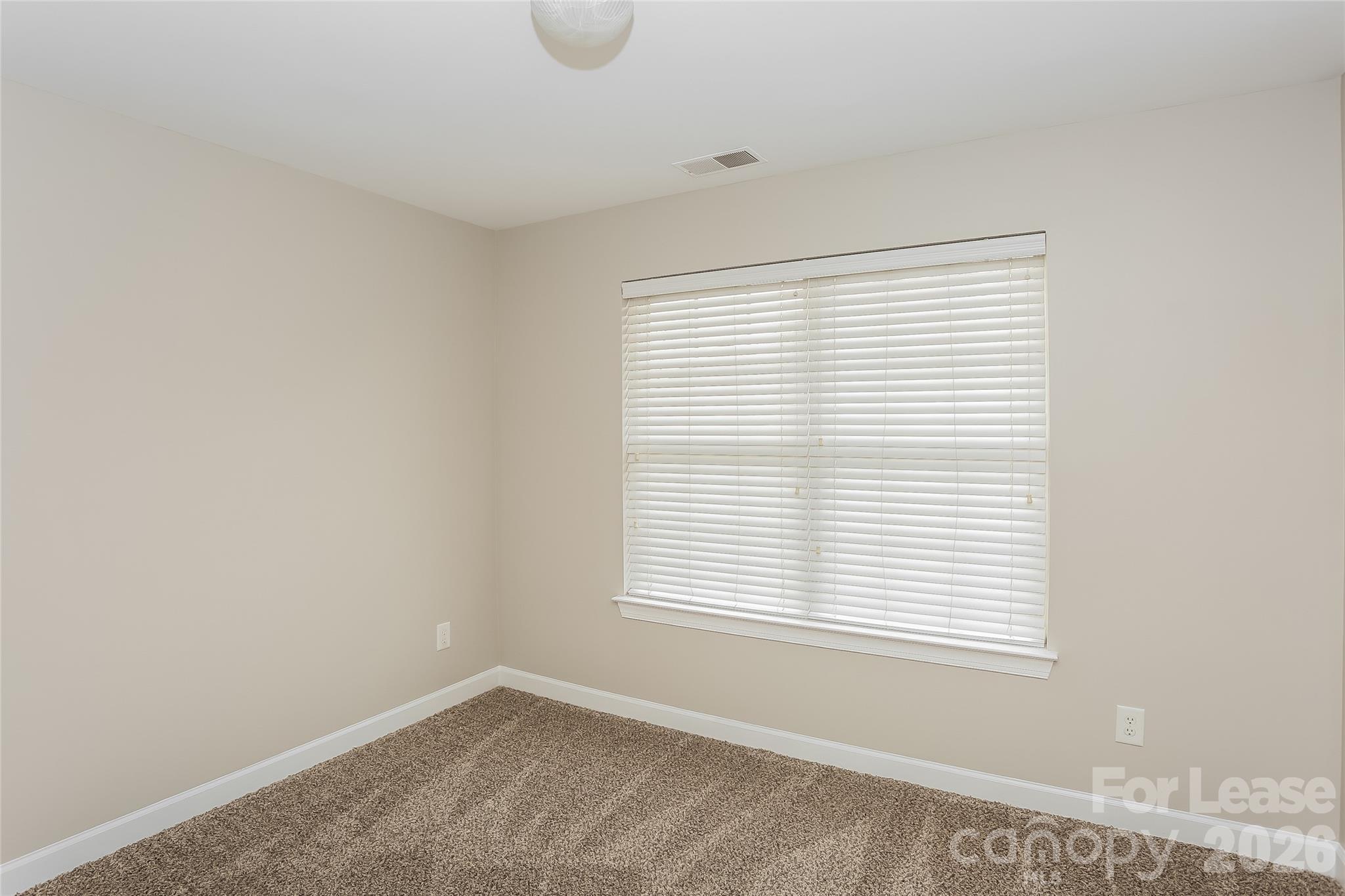 2715 Fishermans Drive Property Photo 8