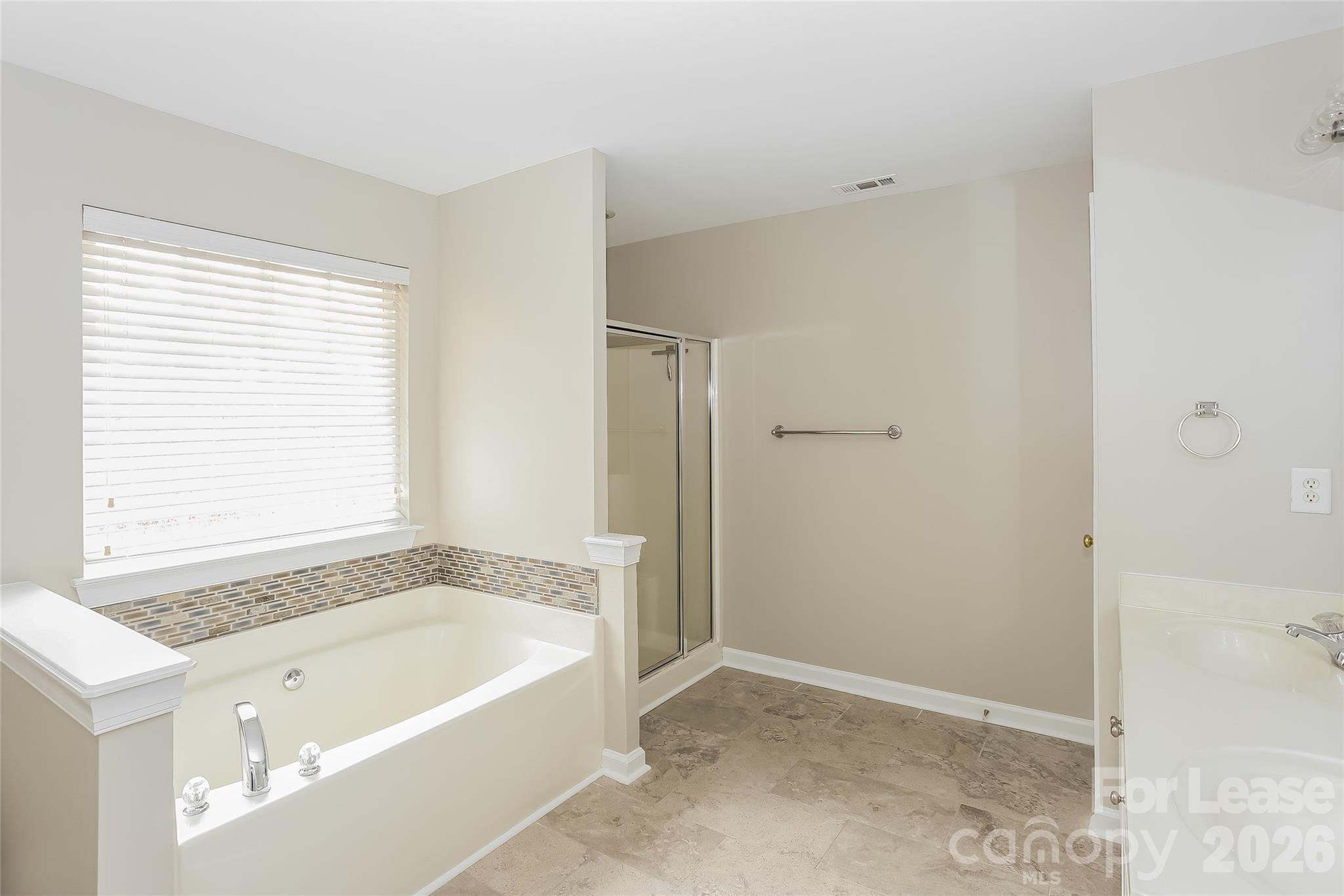 2715 Fishermans Drive Property Photo 11