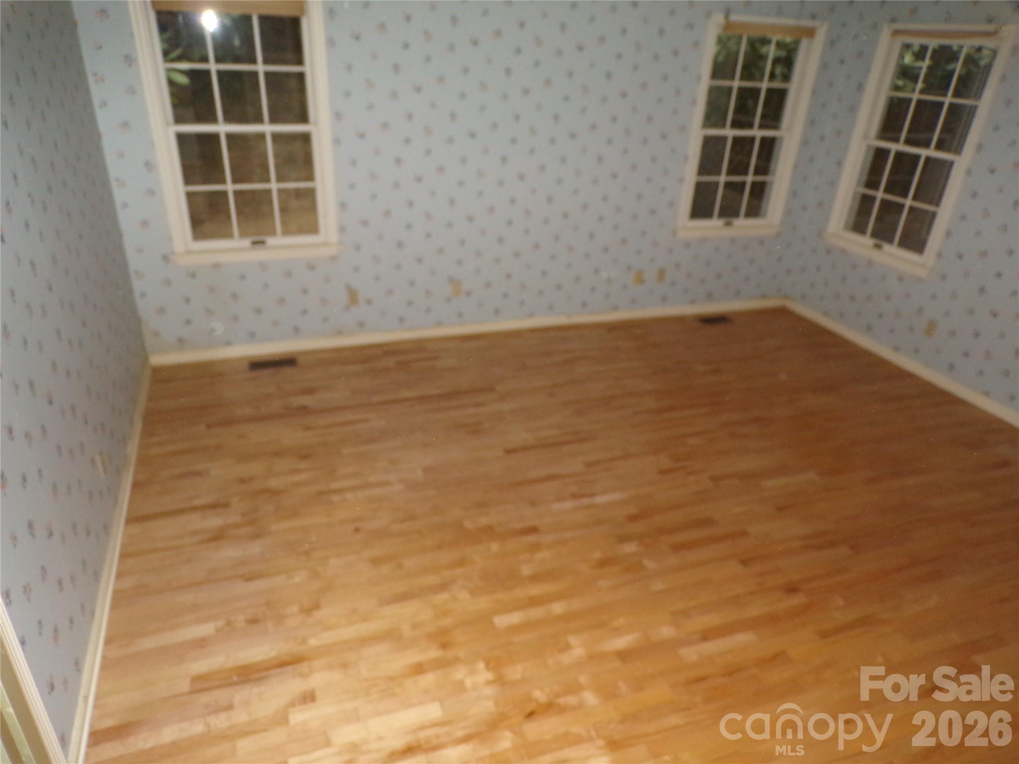 10 Governors Drive Property Photo 10