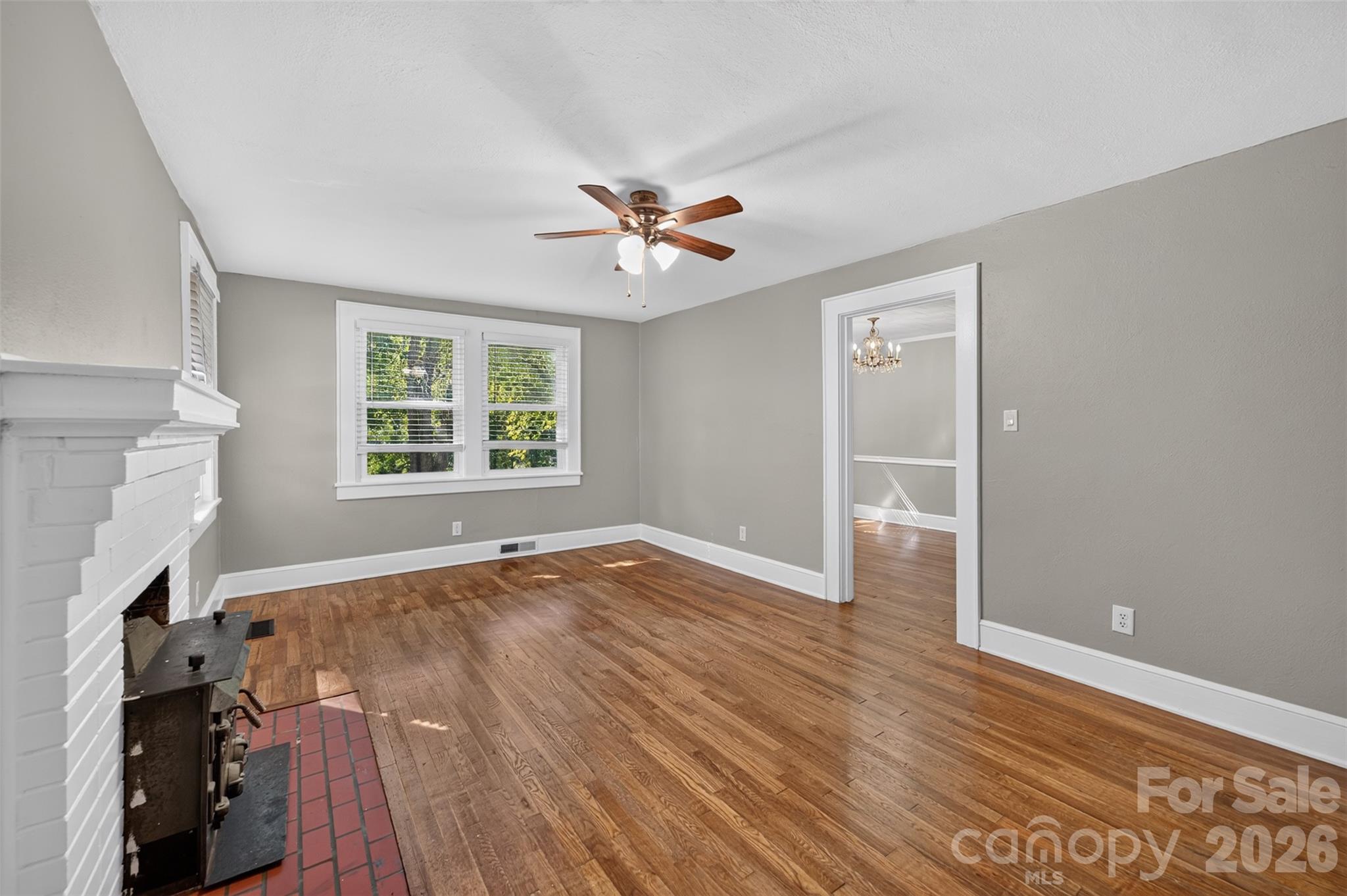 1829 3rd Street Property Photo 8