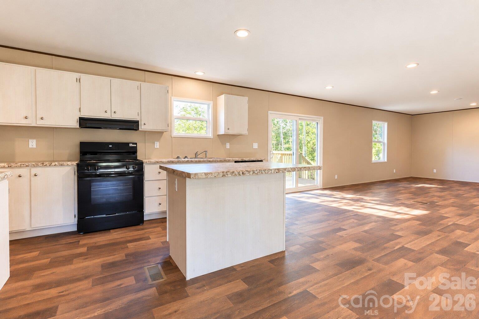2308 Dobbin Court Property Photo 12