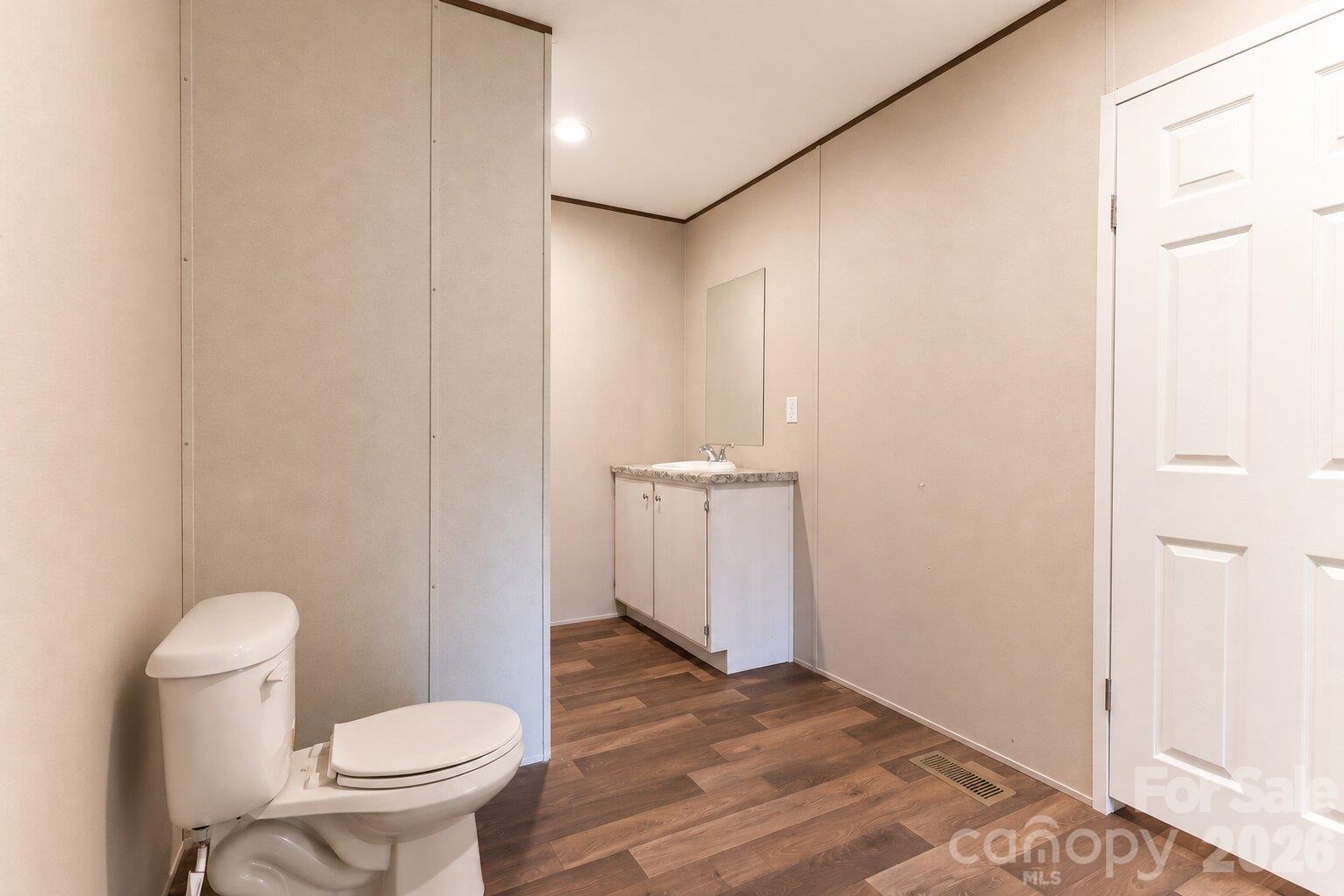 2308 Dobbin Court Property Photo 22