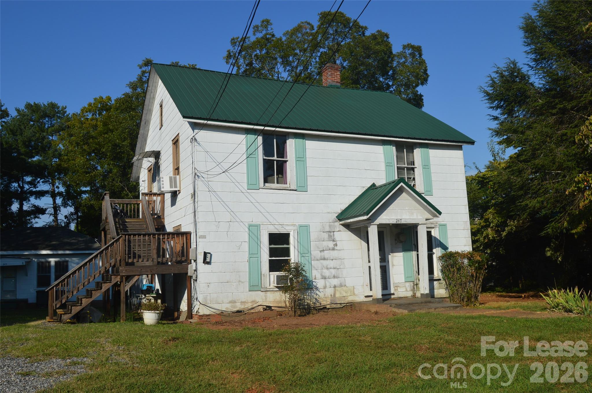 247 N Main Street Property Photo 1