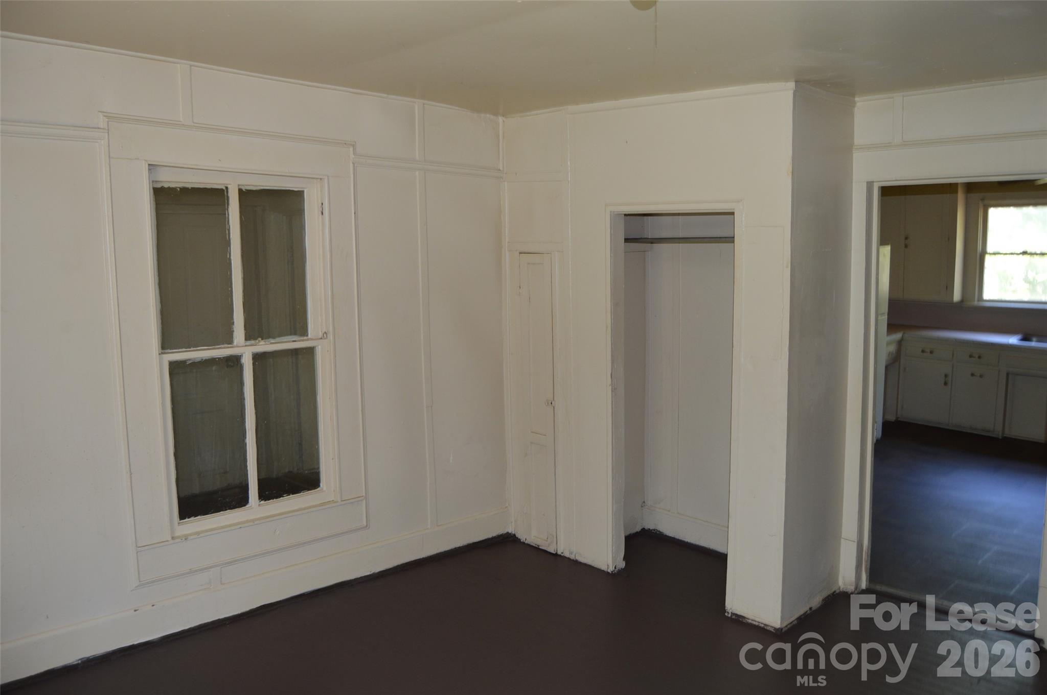 247 N Main Street Property Photo 7
