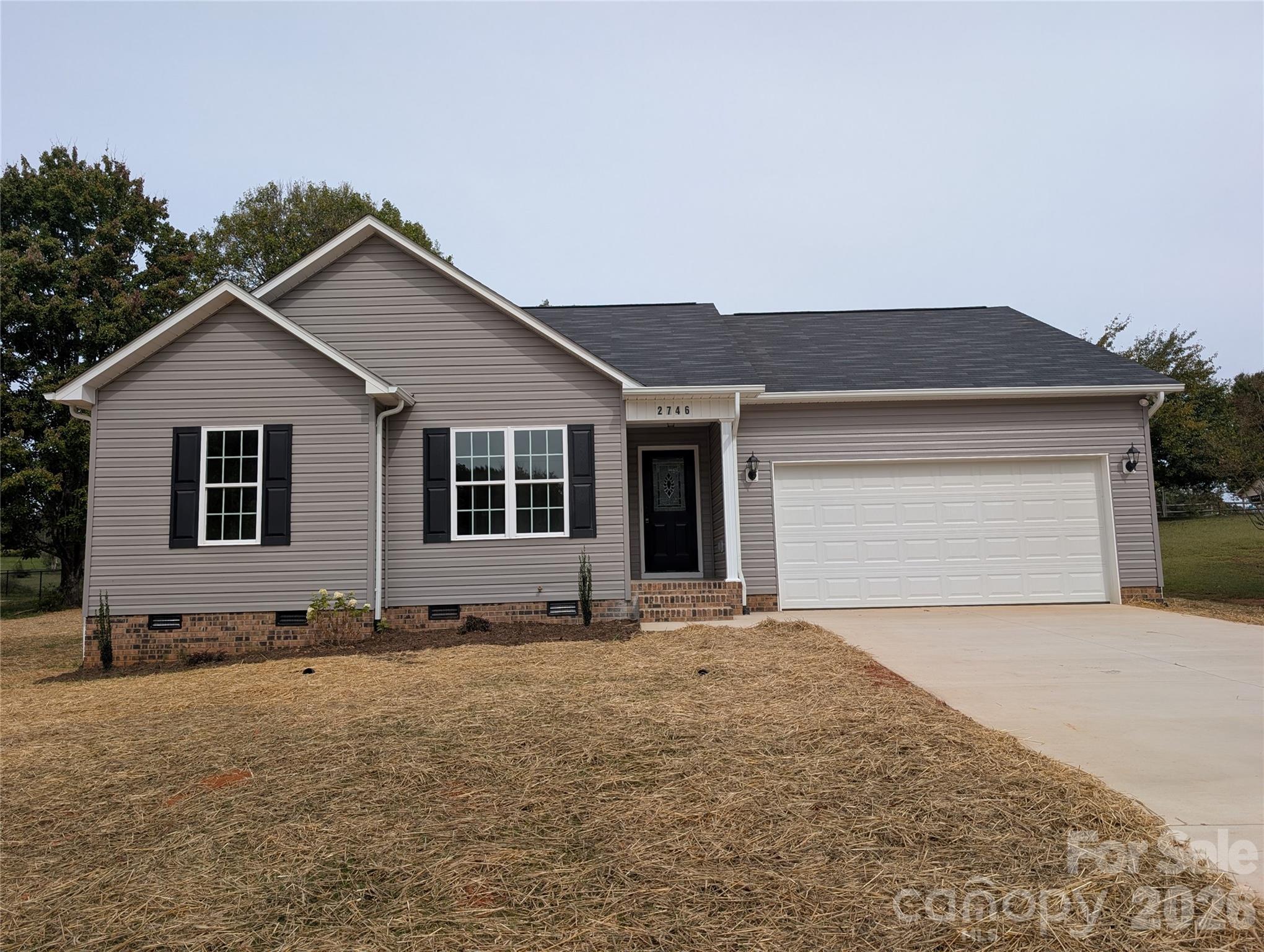 2746 Magnolia Street Property Photo 1